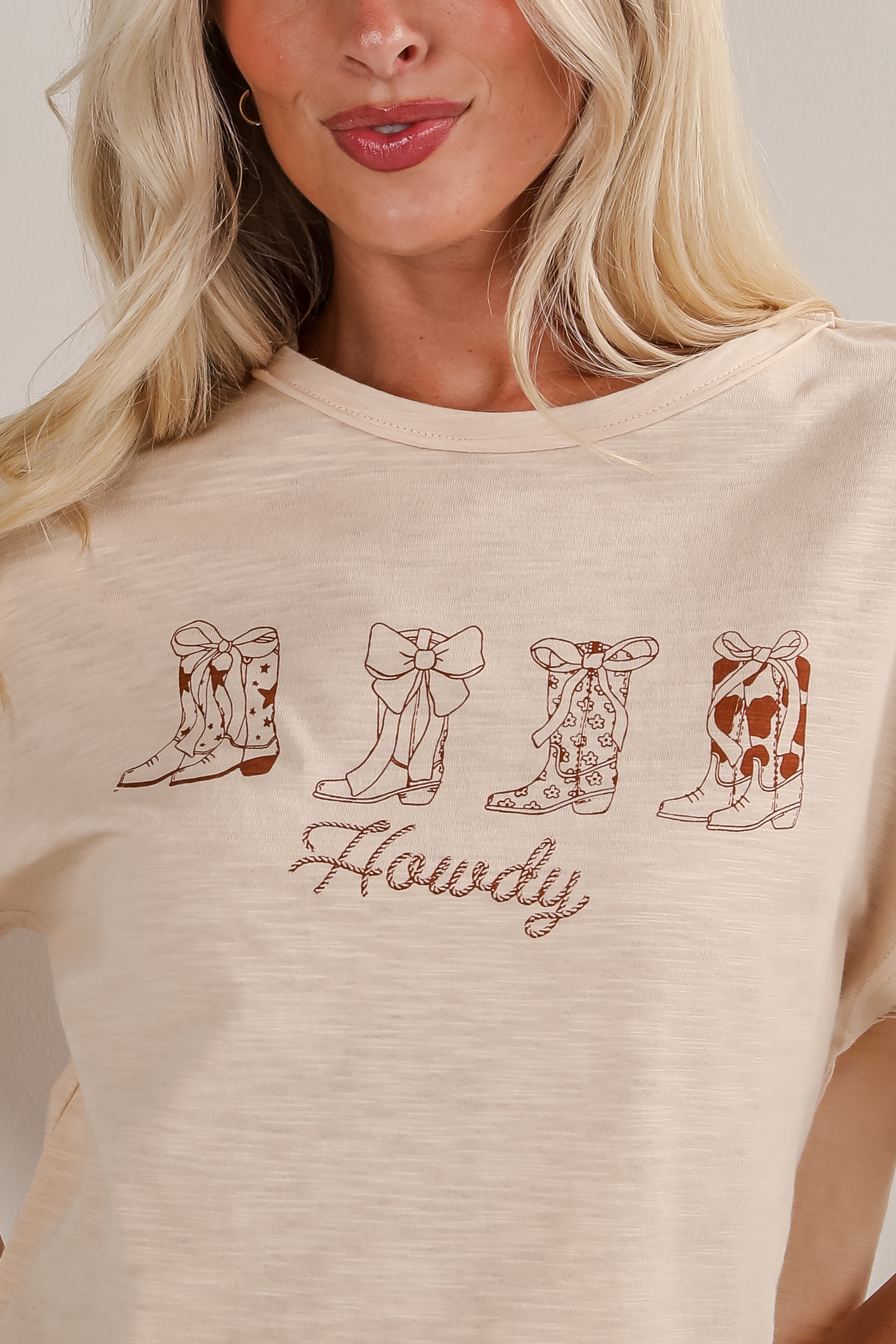 Cream Howdy Graphic Tee