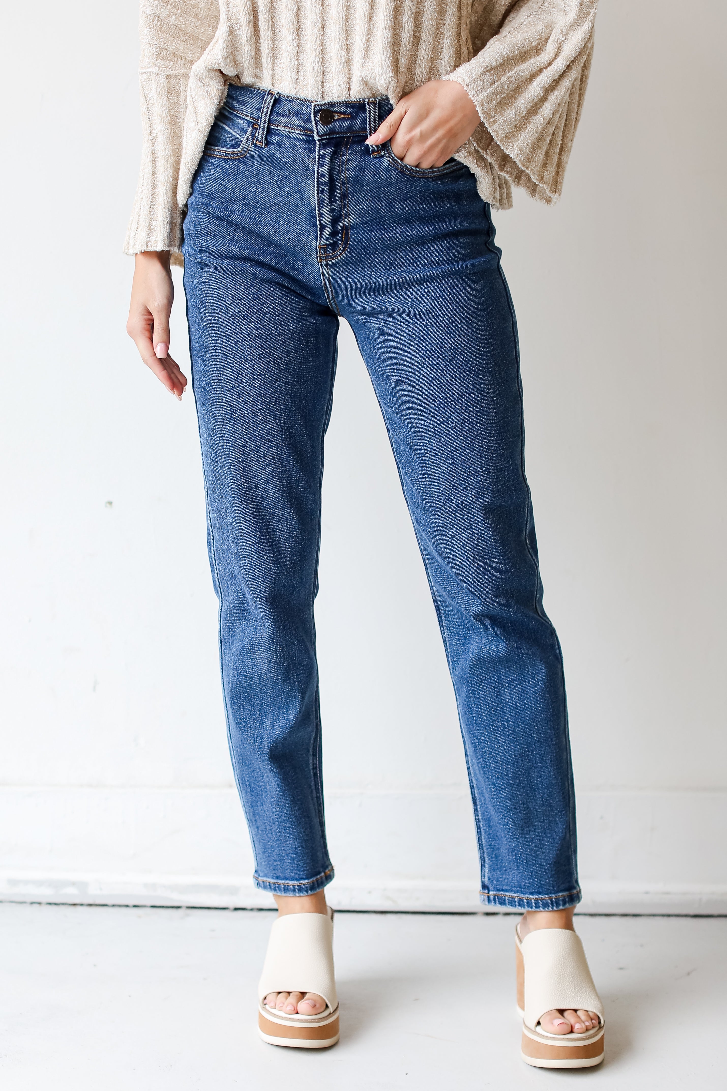 dark wash Mom Jeans close up