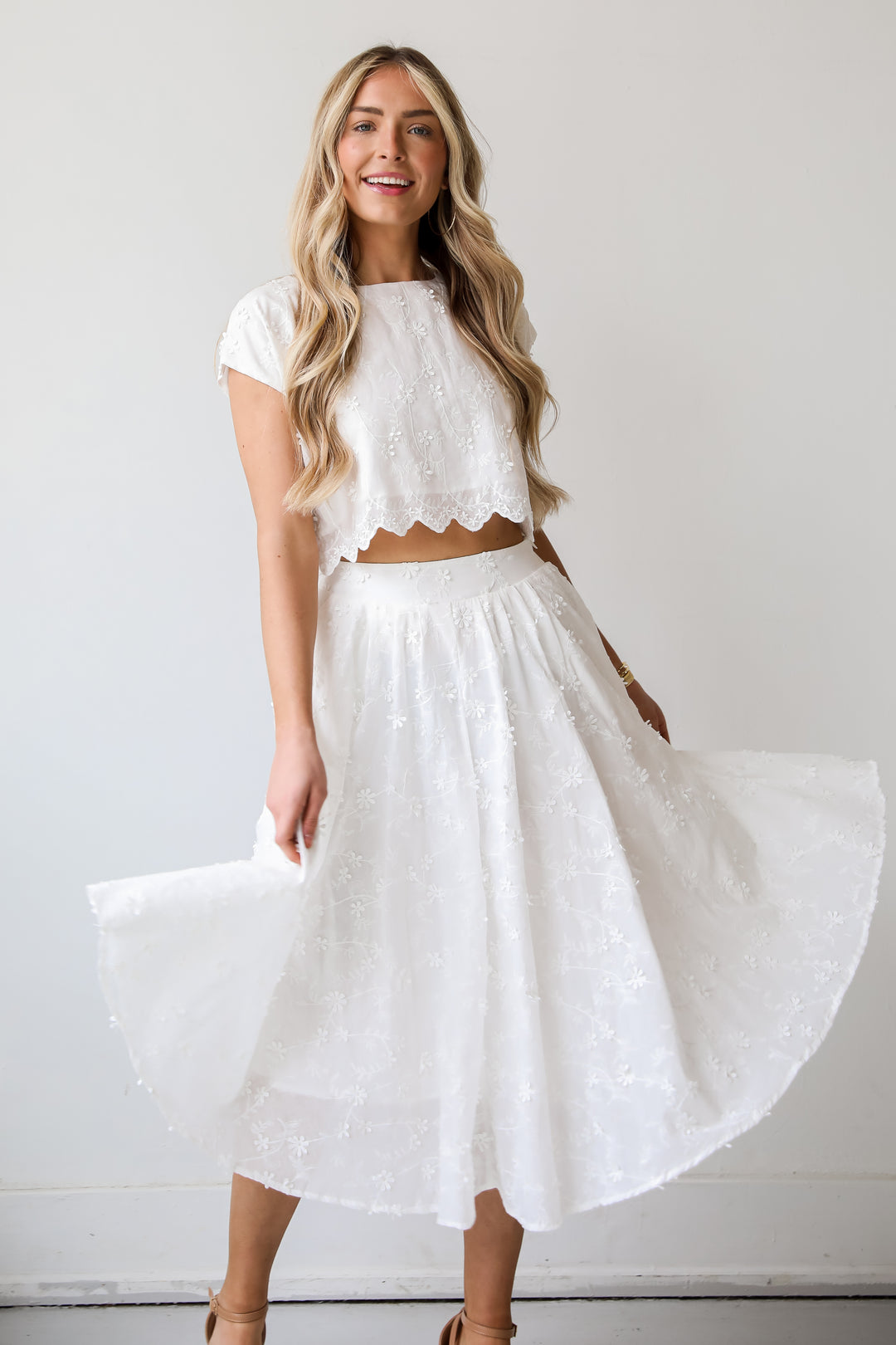 cute White Floral Midi Skirt