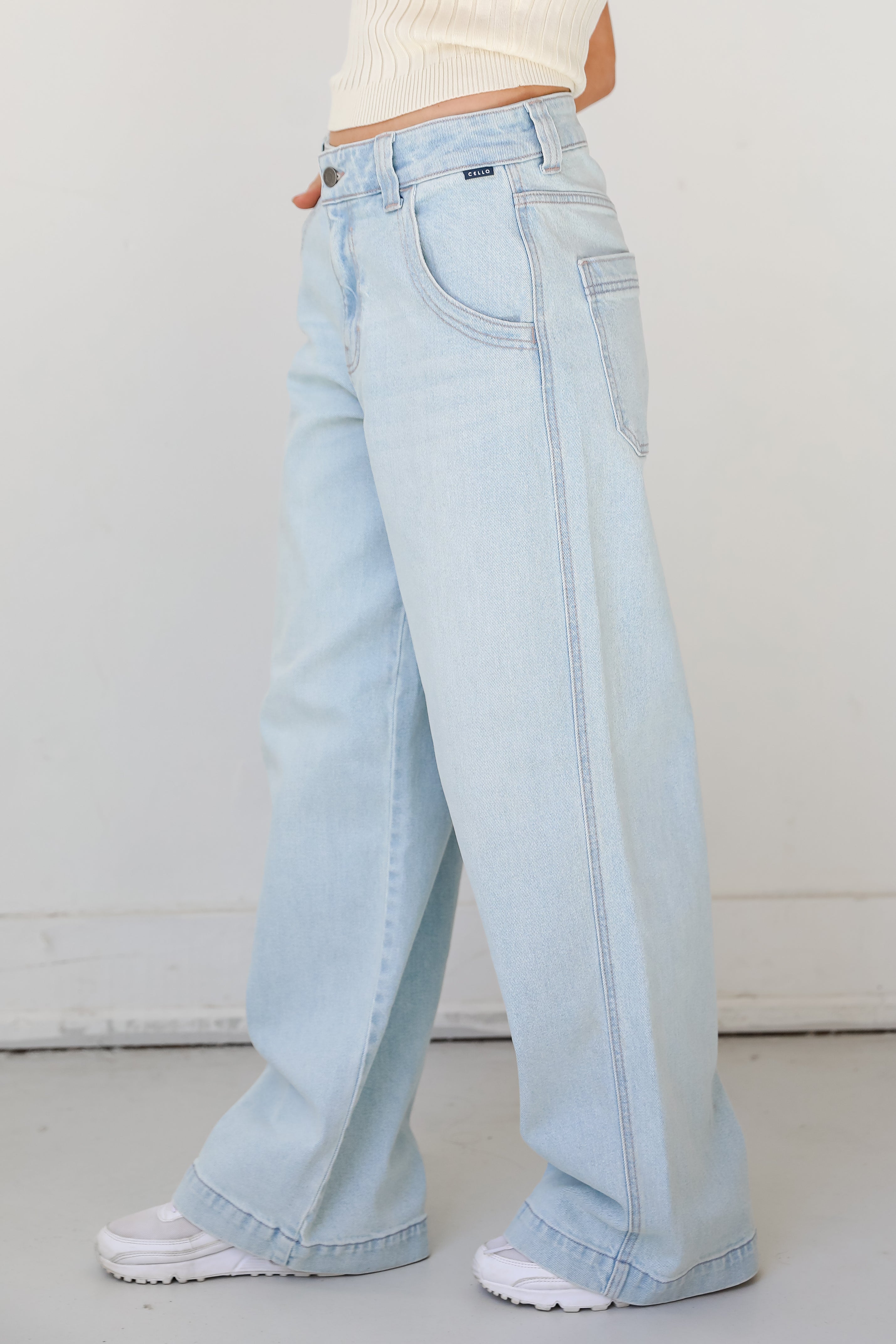 light wash skater jeans side view