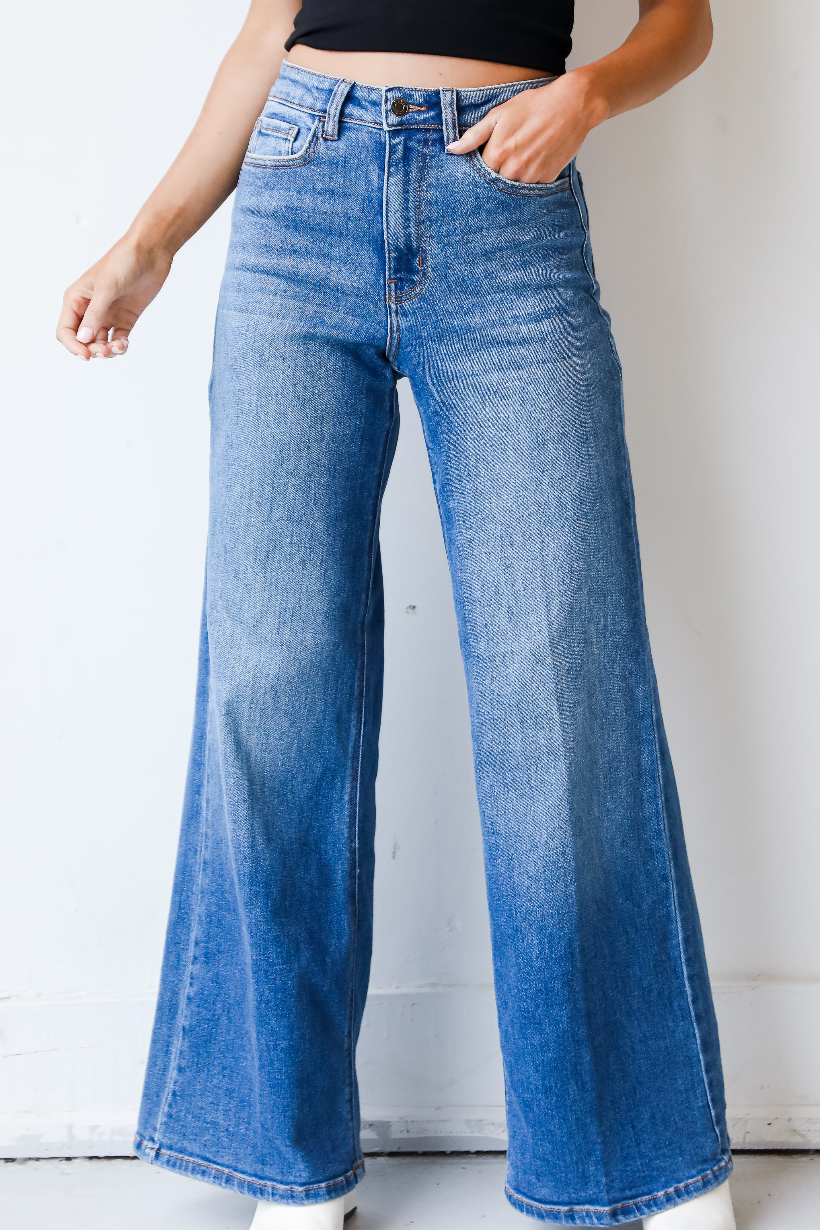 Wide Leg Jeans