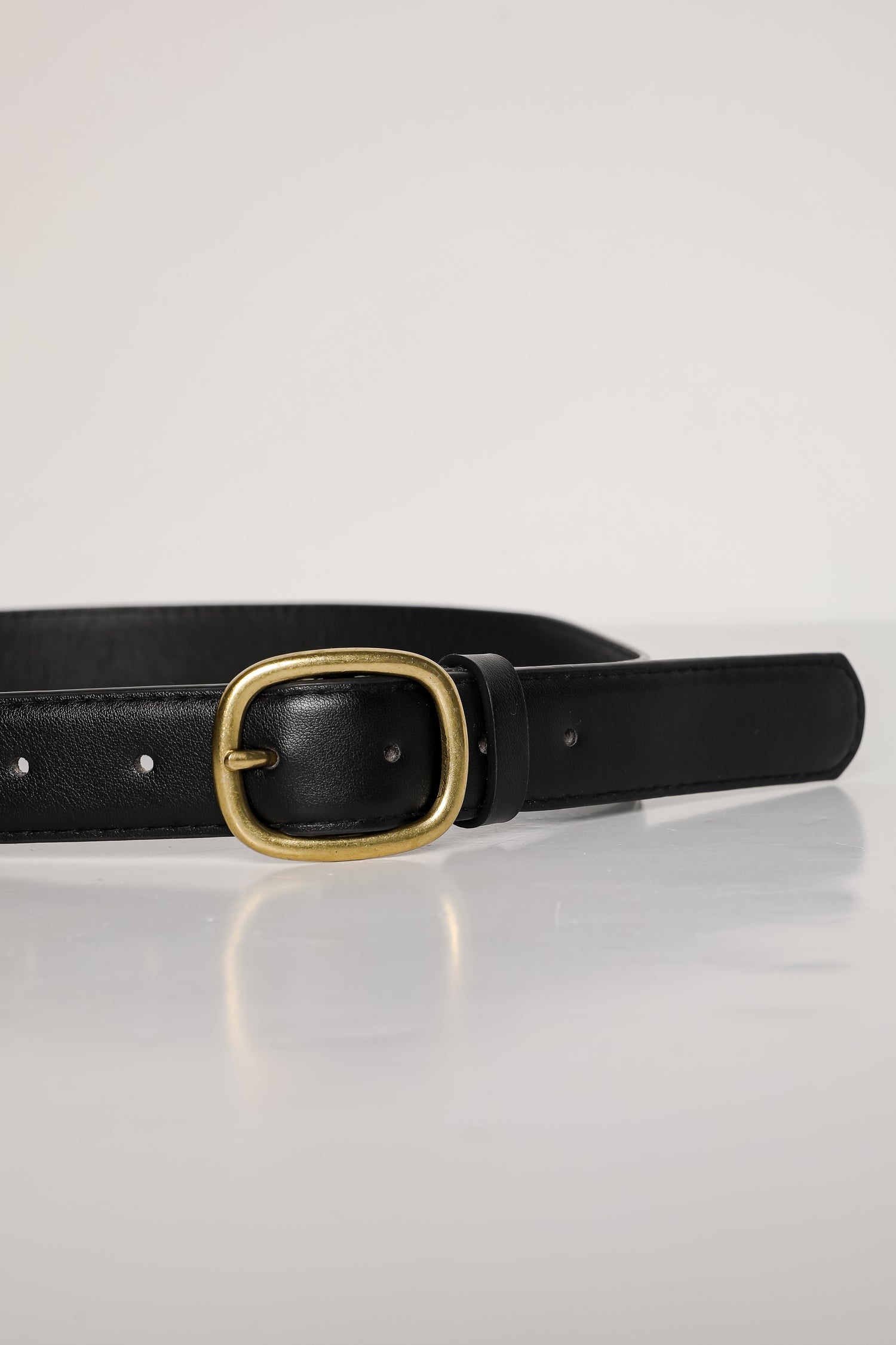 Chicest Inclusion Black Belt