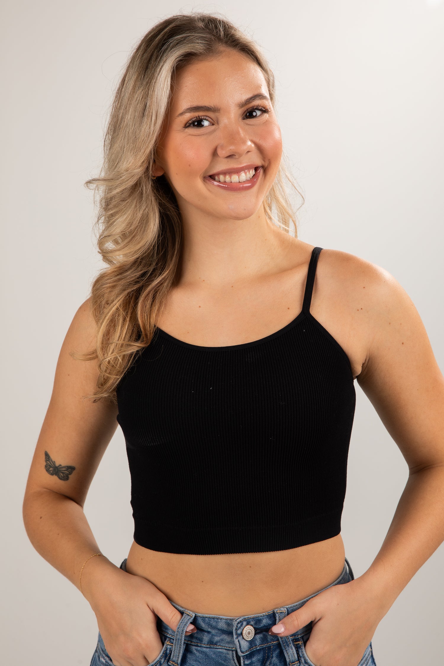 black crop tank