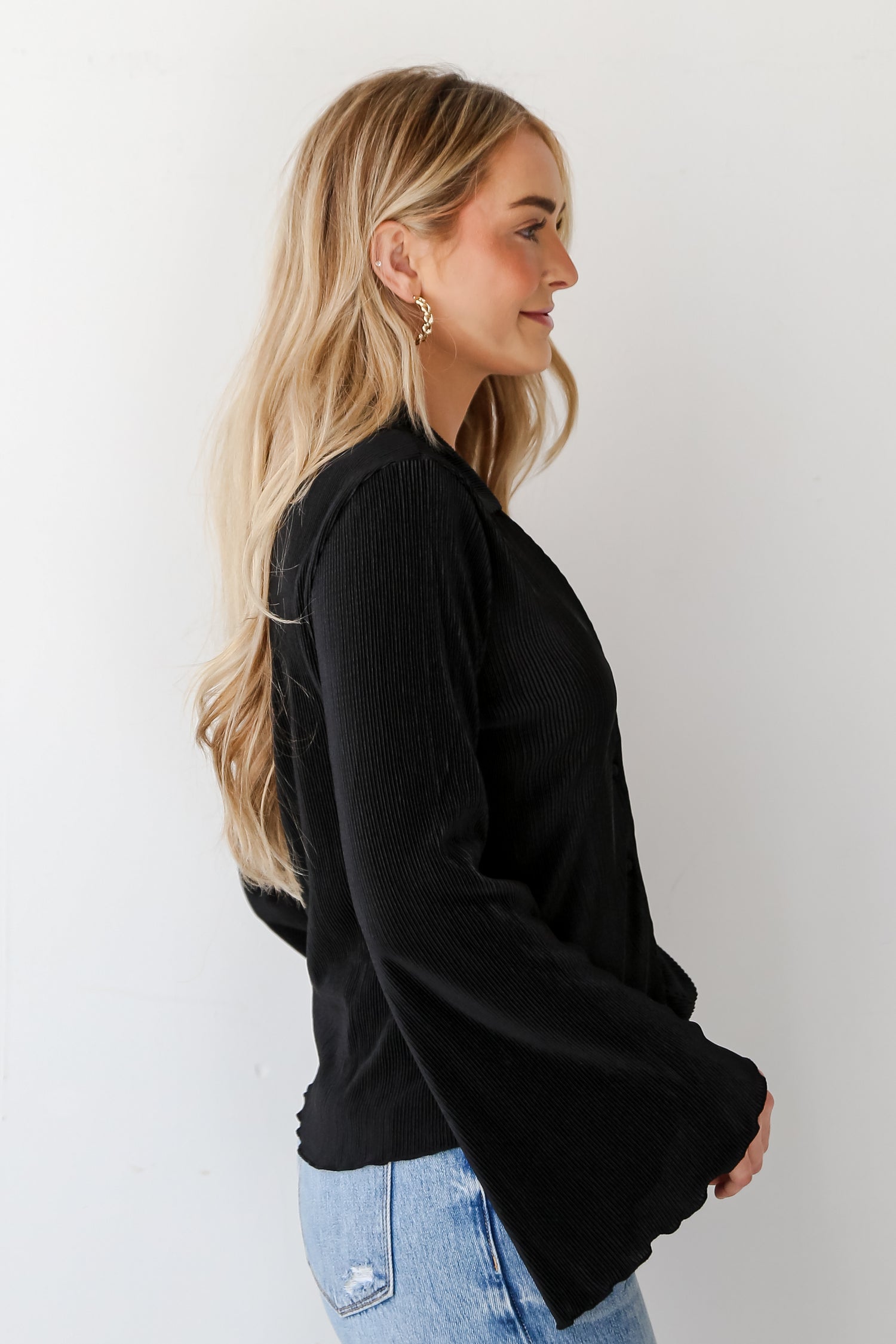 black Plisse Blouse side view