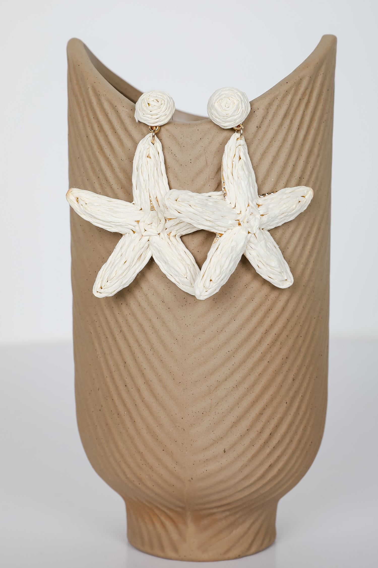 Elaine Cream Straw Flower Earrings