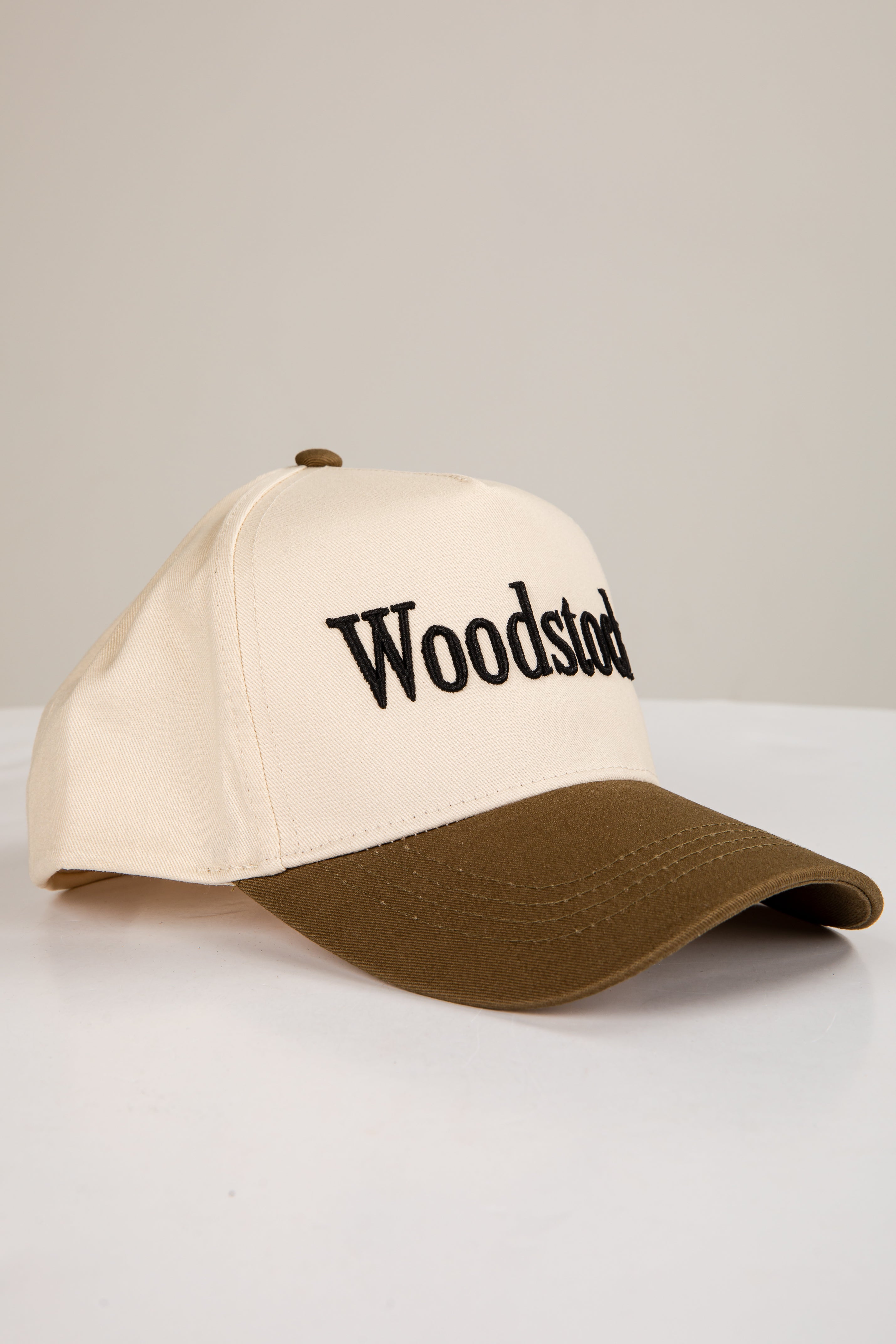 Two-tone cap with &
