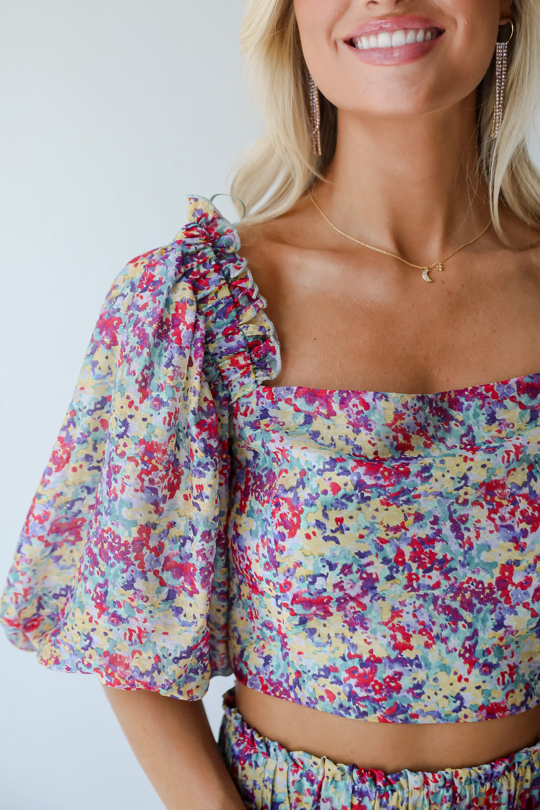 Instantly Perfect Multicolored Floral Cropped BlouseInstantly Perfect Multicolored Floral Cropped Blouse