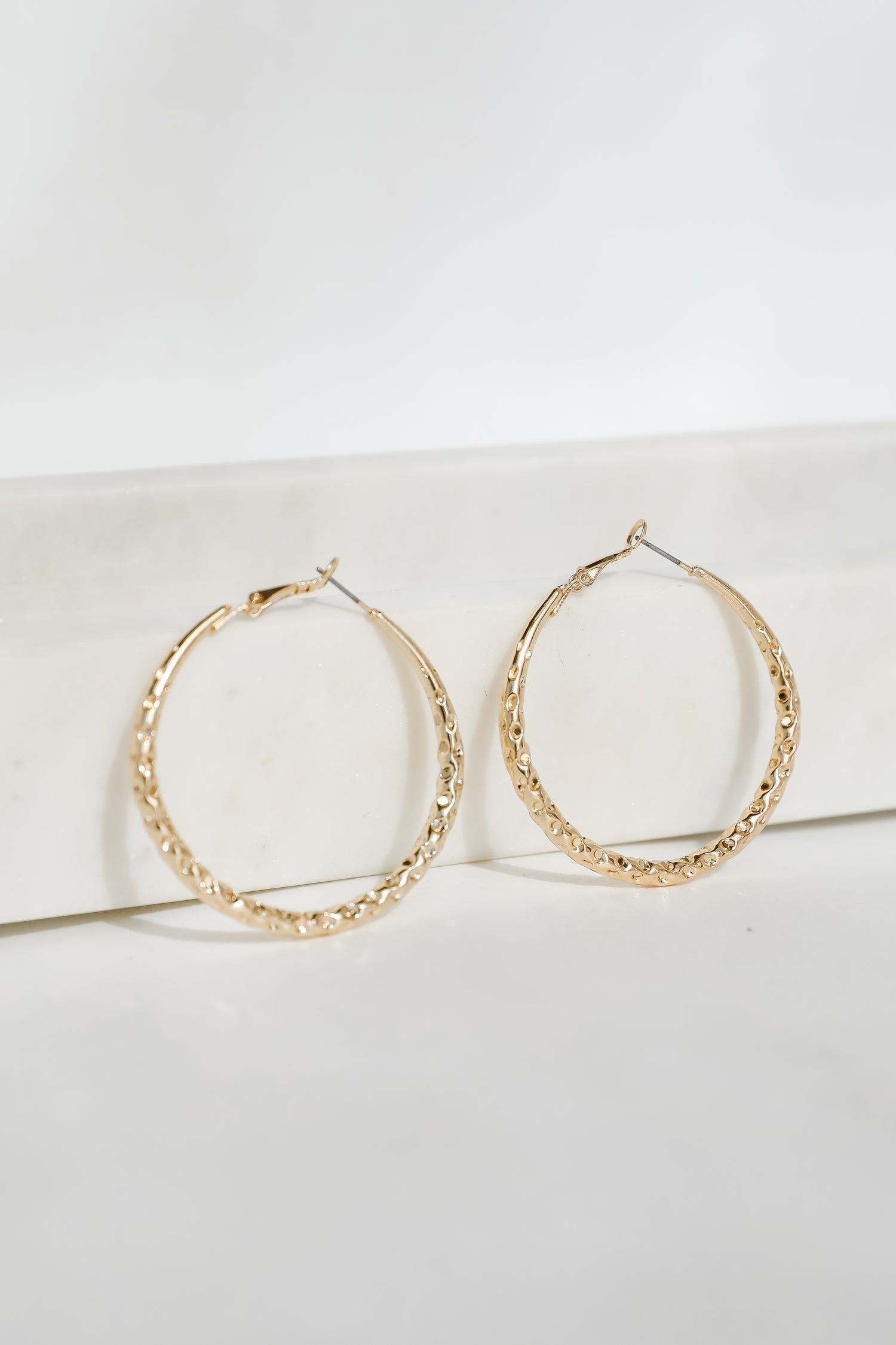 Ellie Gold Hammered Hoop Earrings