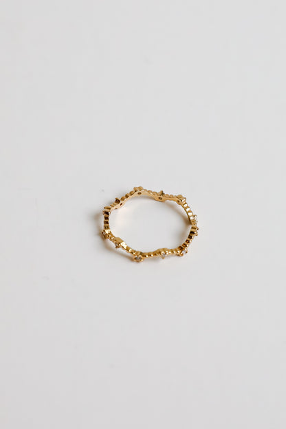 Everleigh Gold Rhinestone Heart Ring