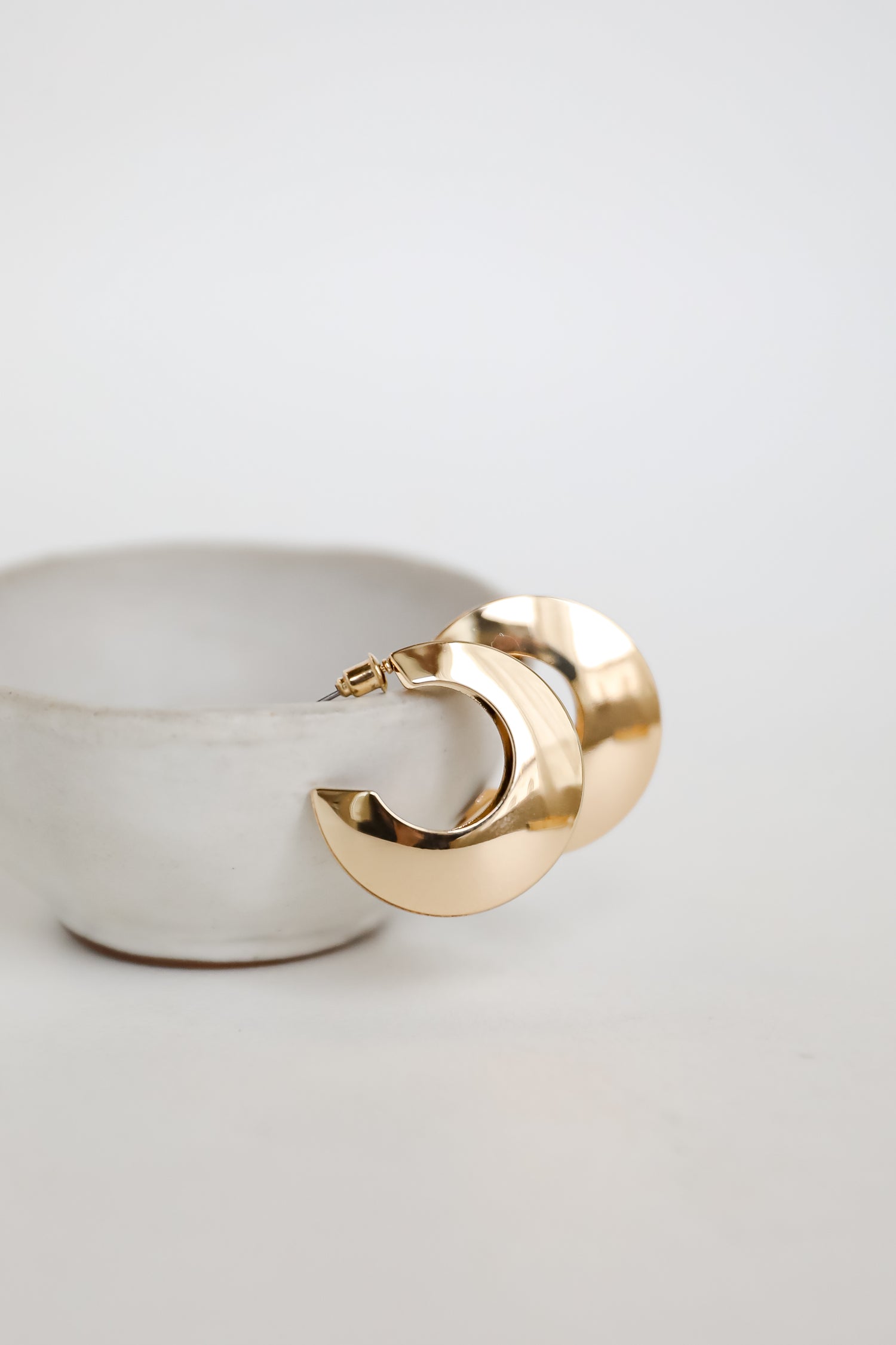 Sadie Gold Hoop Earrings