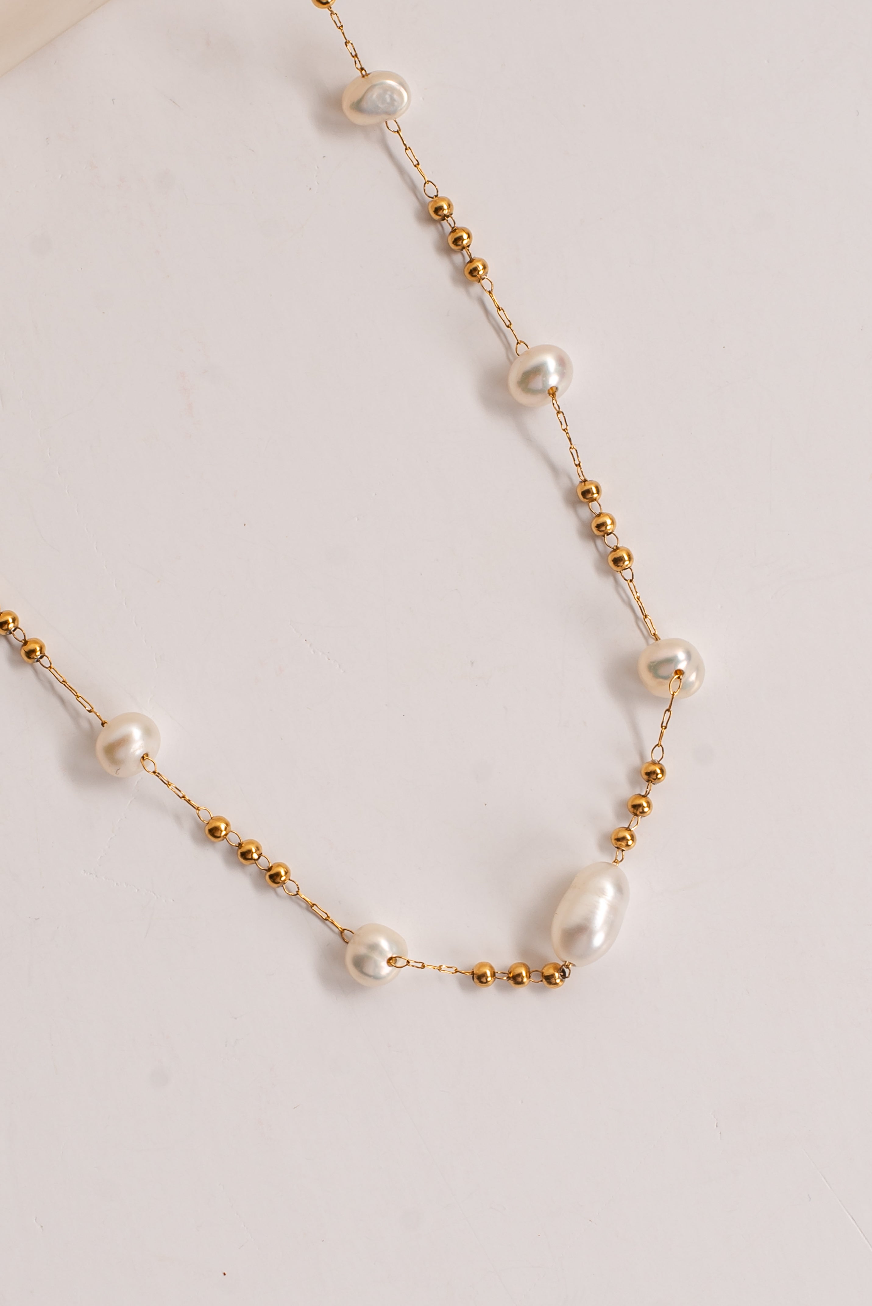 Miley Gold Pearl Chain Necklace