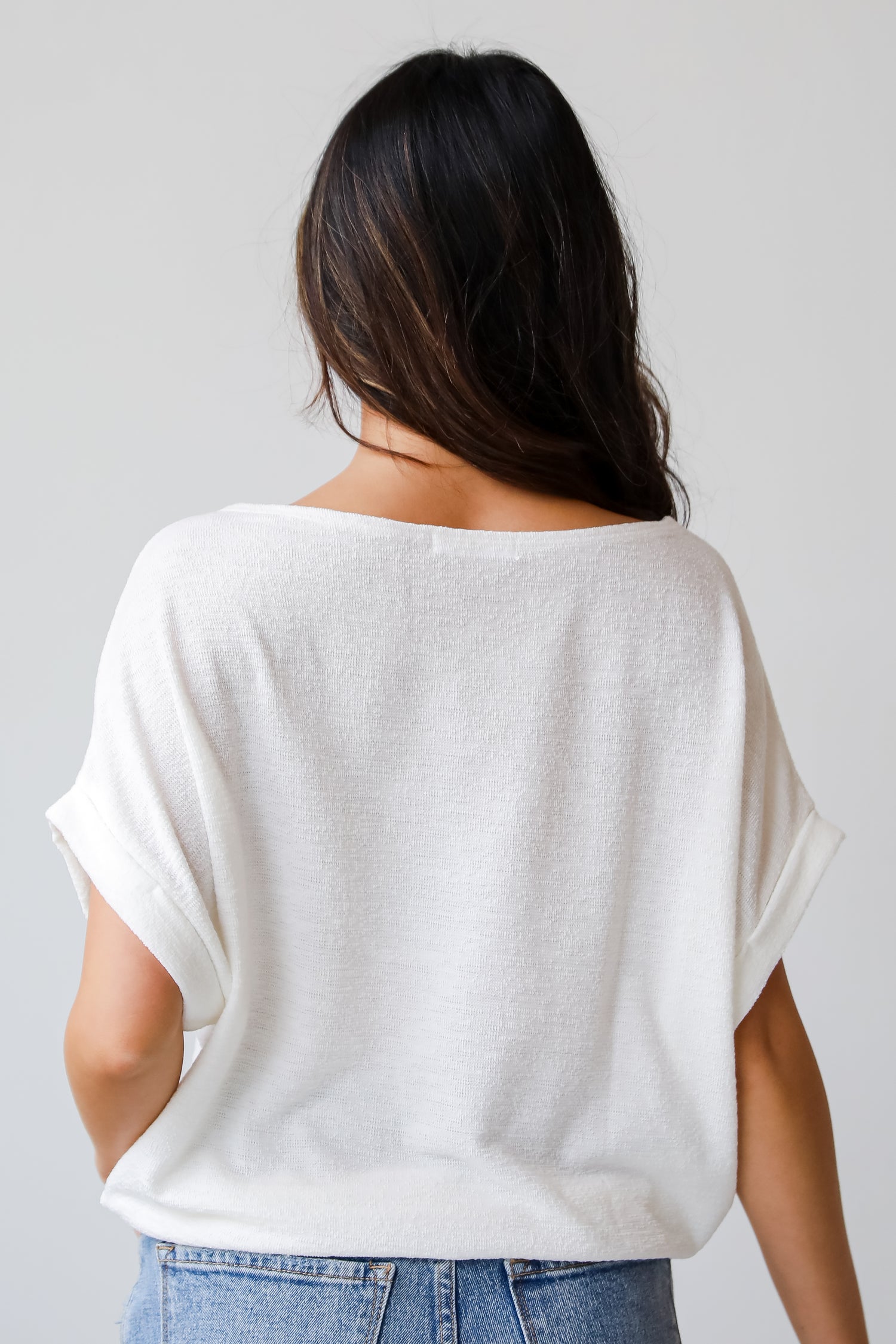 basic white top