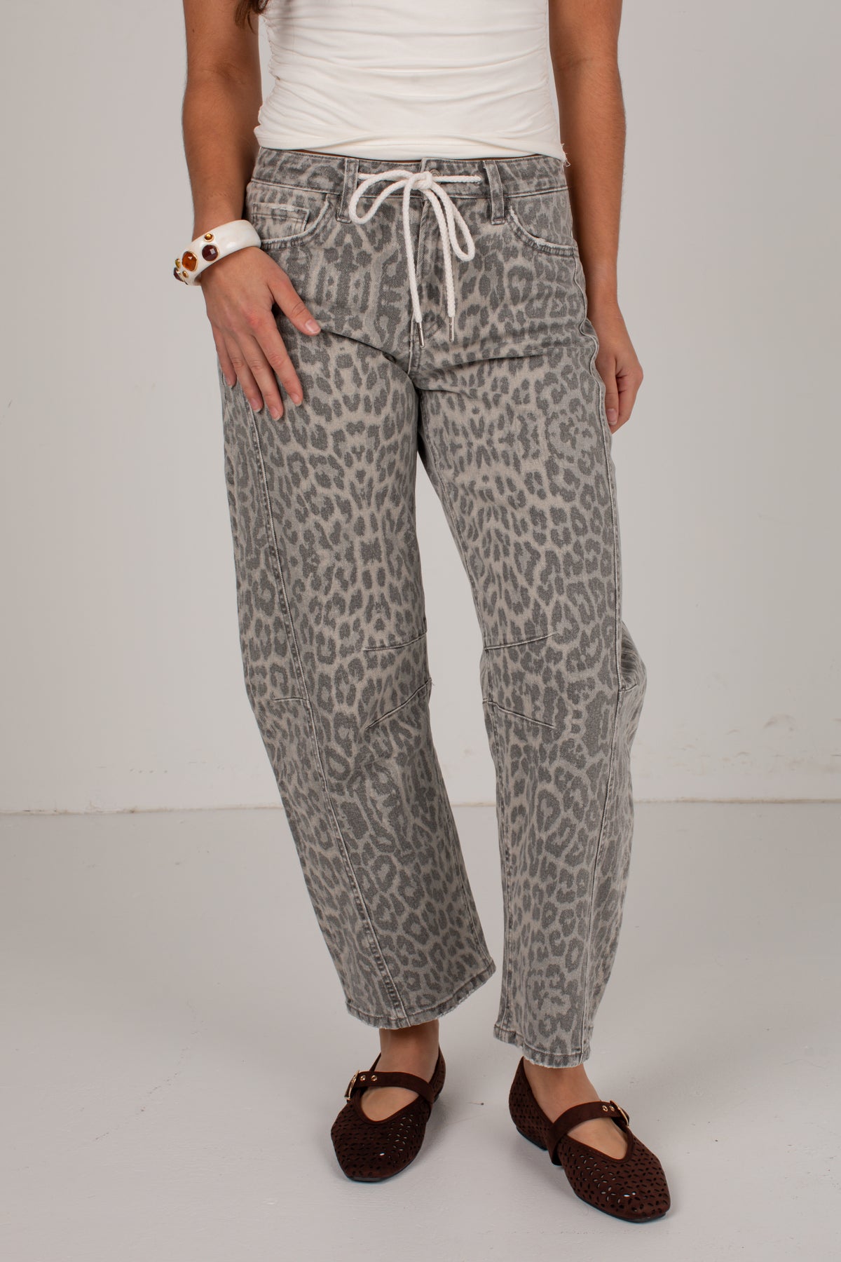 Morgan Leopard High Waist Barrel Leg Jeans
