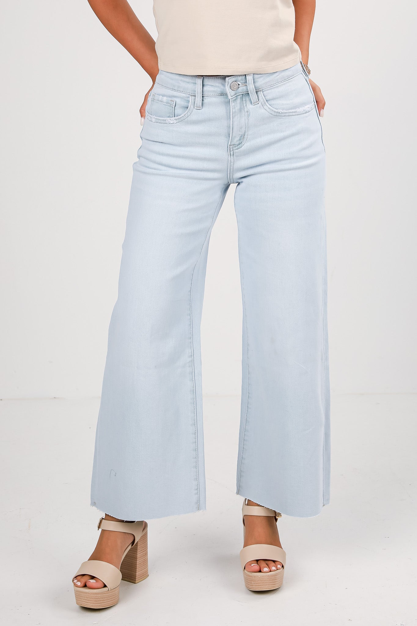 Lindsay Light Wash High-Rise Wide Leg Jeans