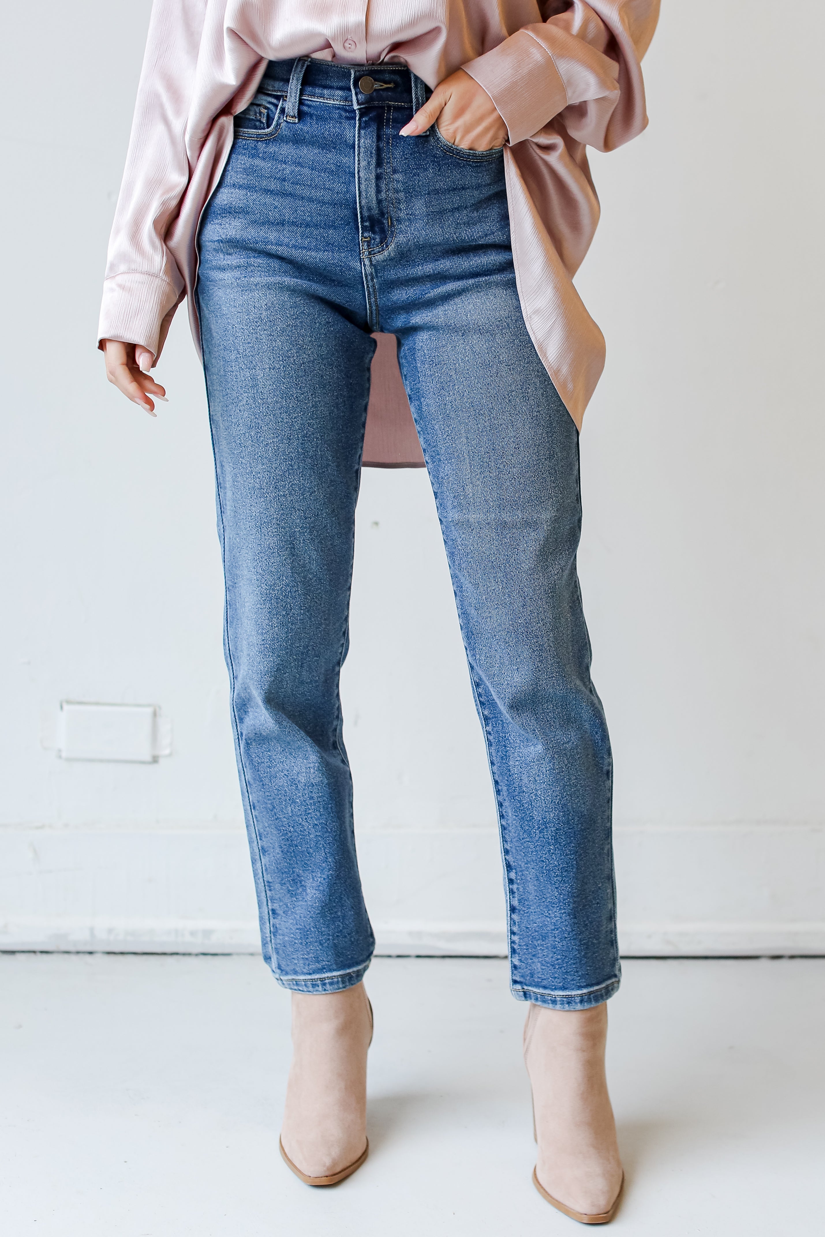 high rise Medium Wash Mom Jeans