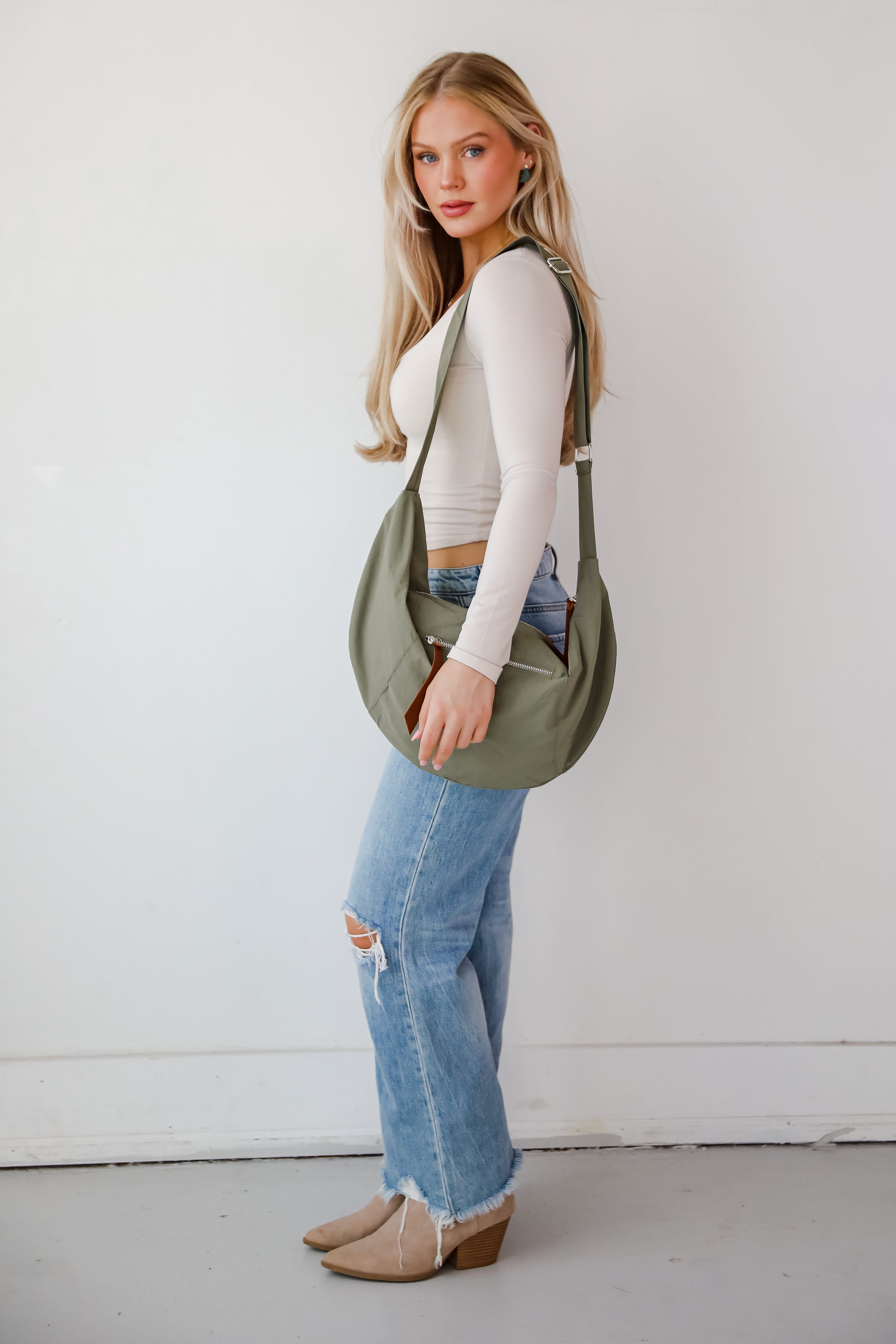 City Moves Sling Bag