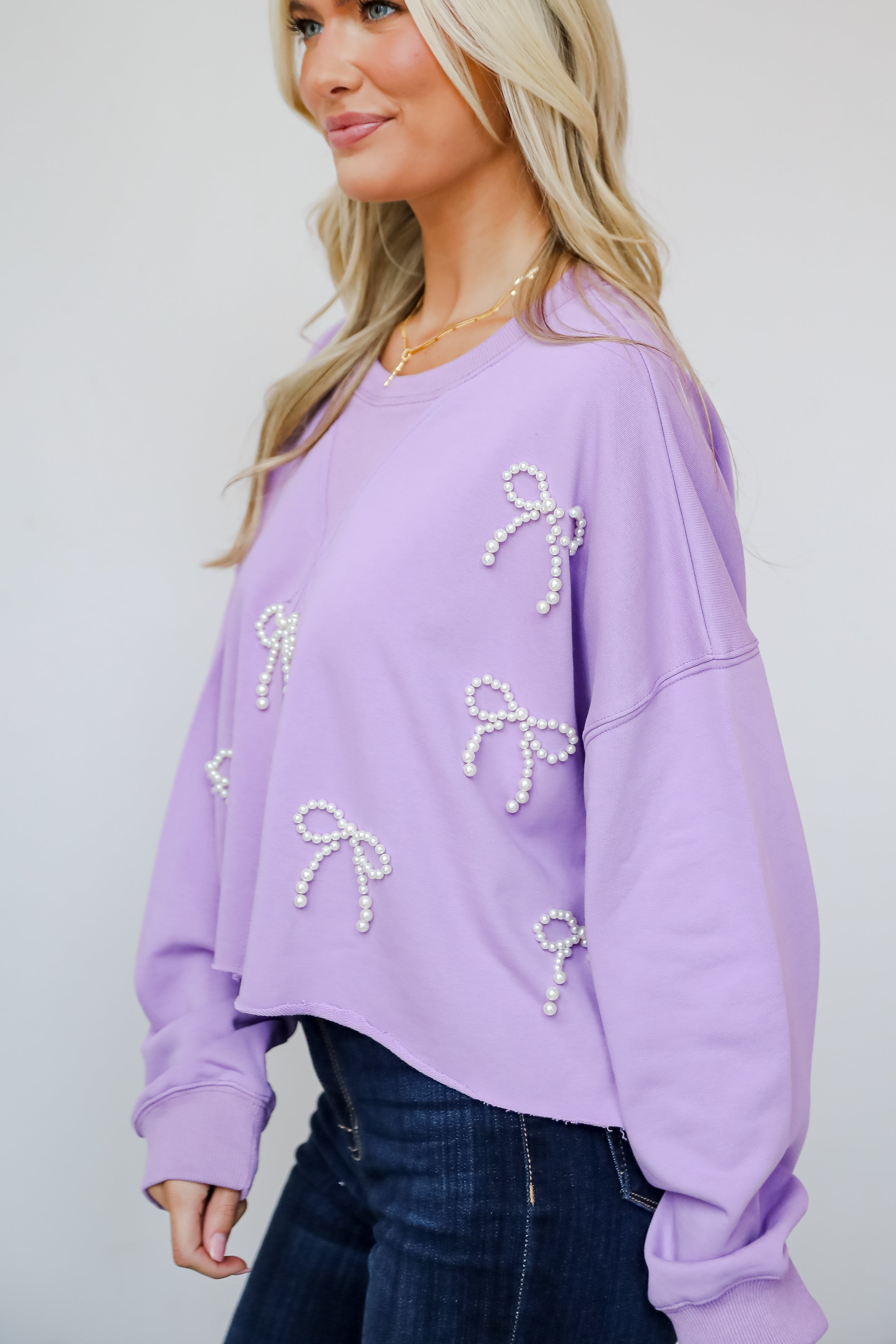 Dazzling Warmth Pearl Bow Cropped Pullover