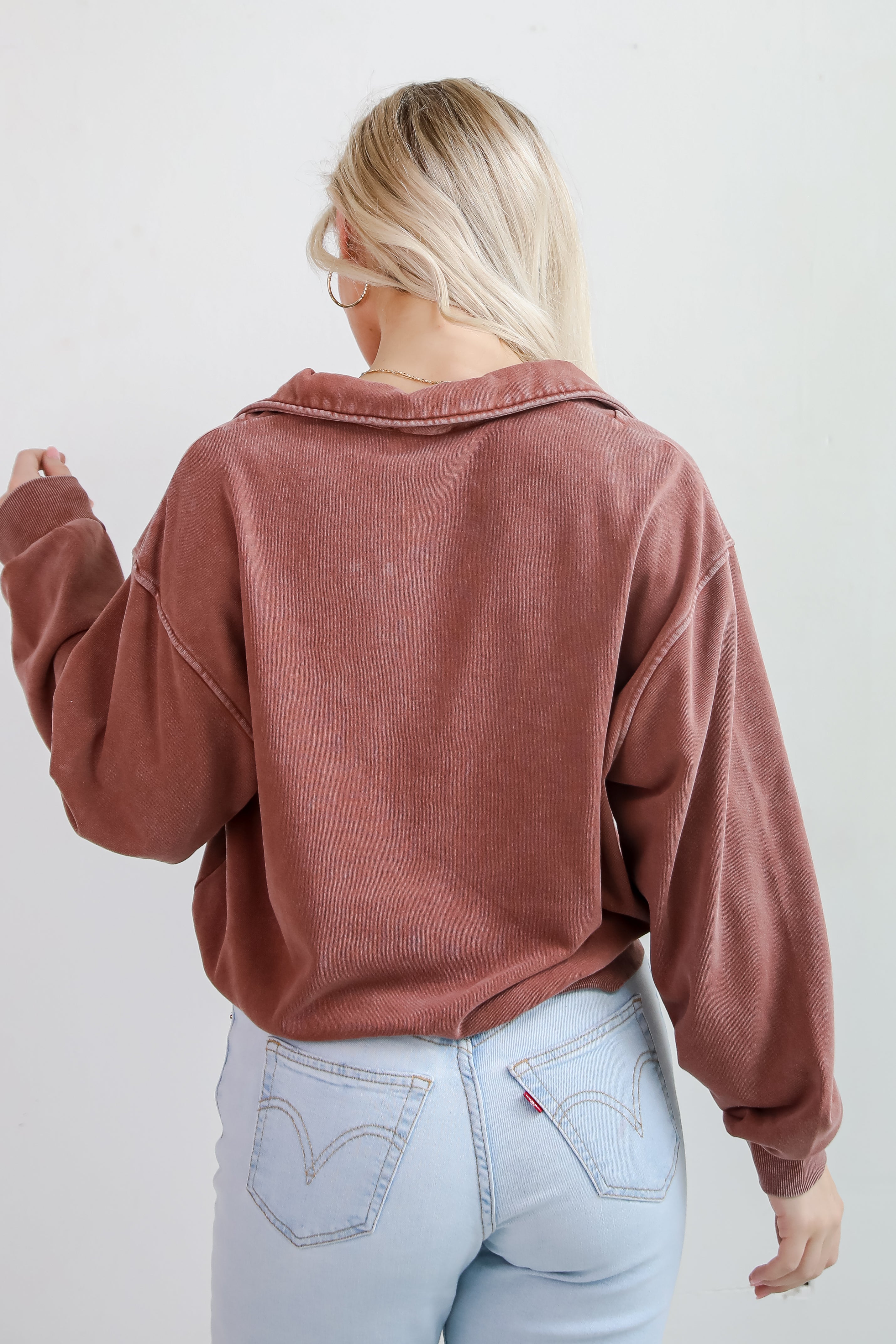 Weekend Uniform Quarter Zip Pullover