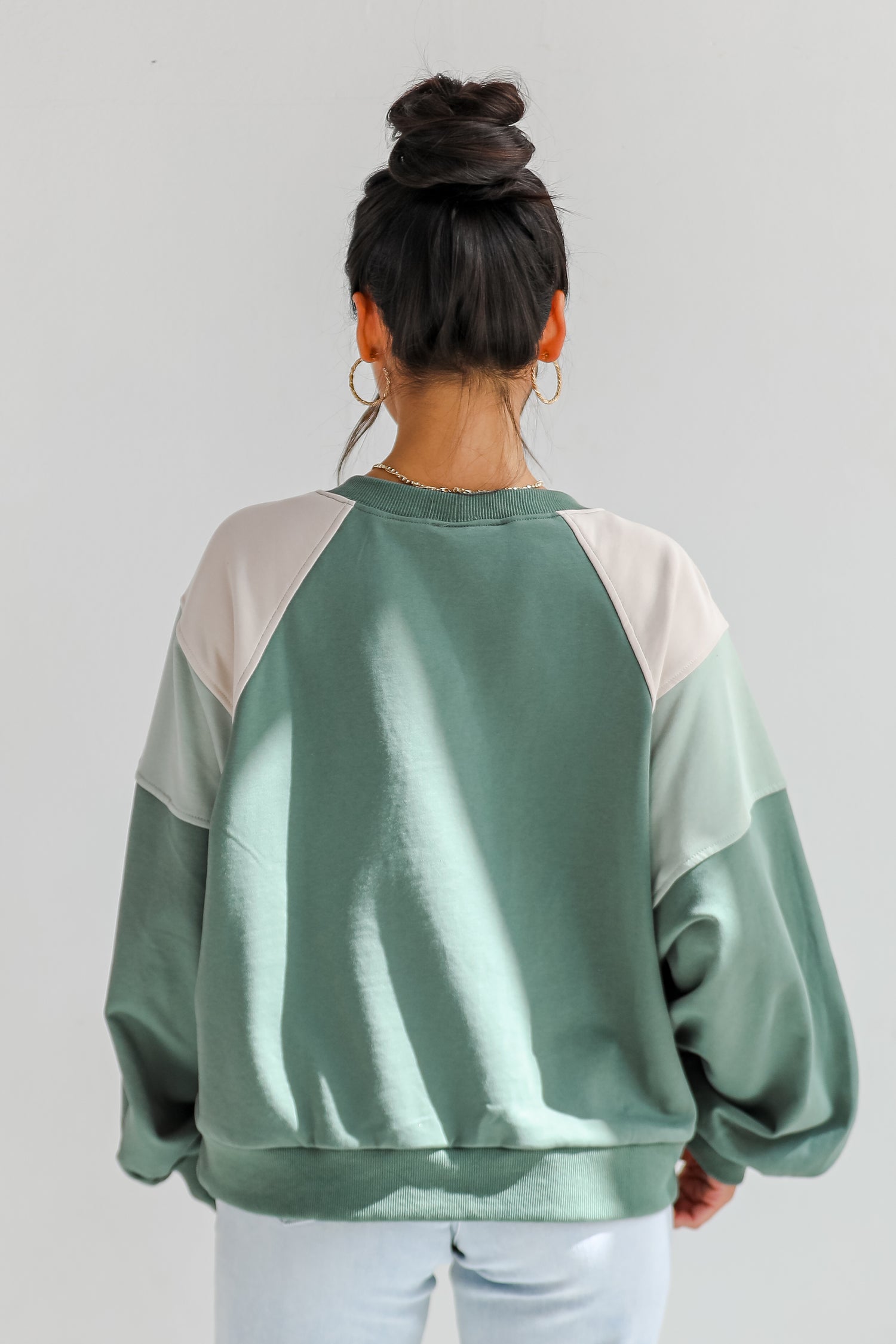 Seasonal Classic Color Block Pullover