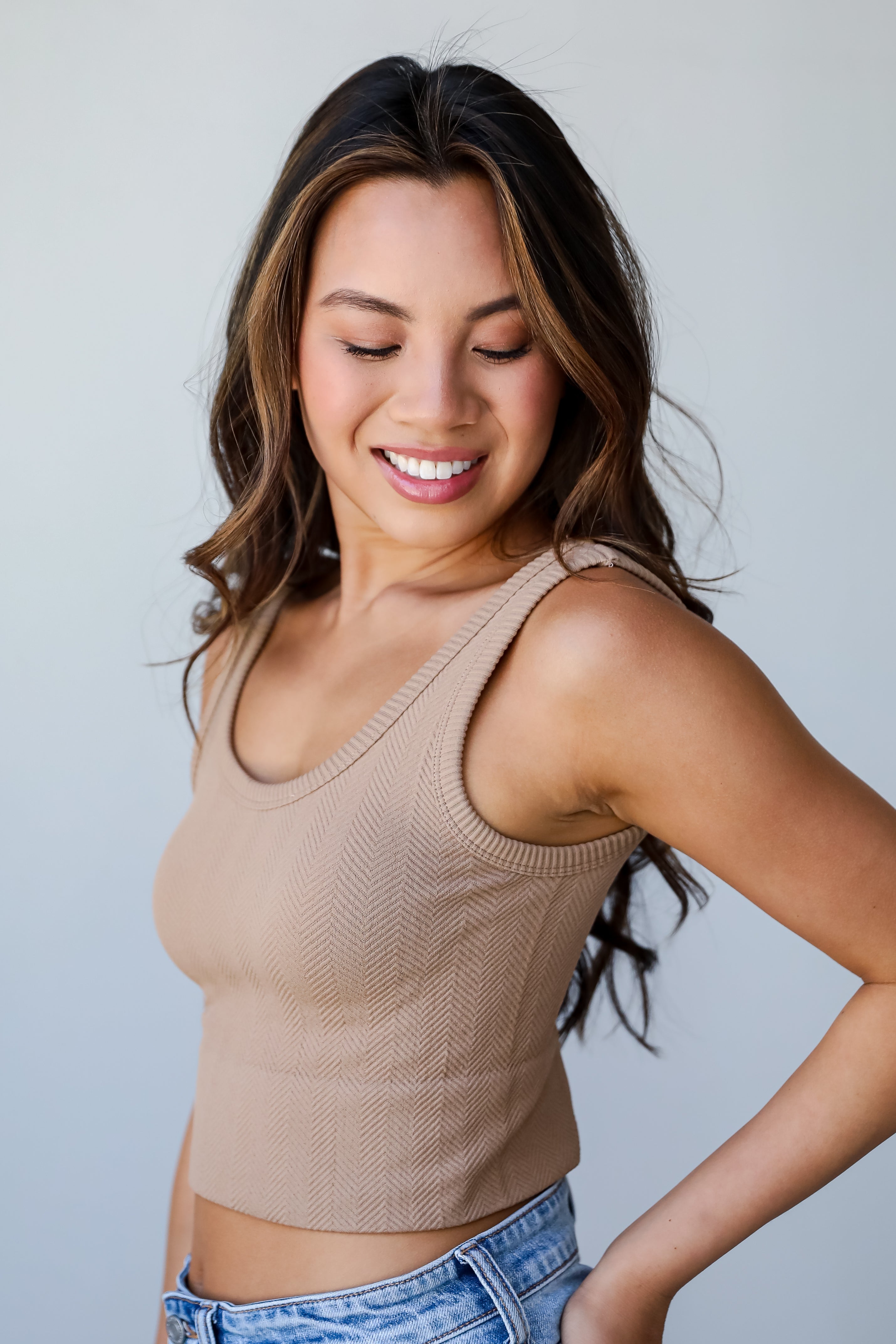 brown tank top