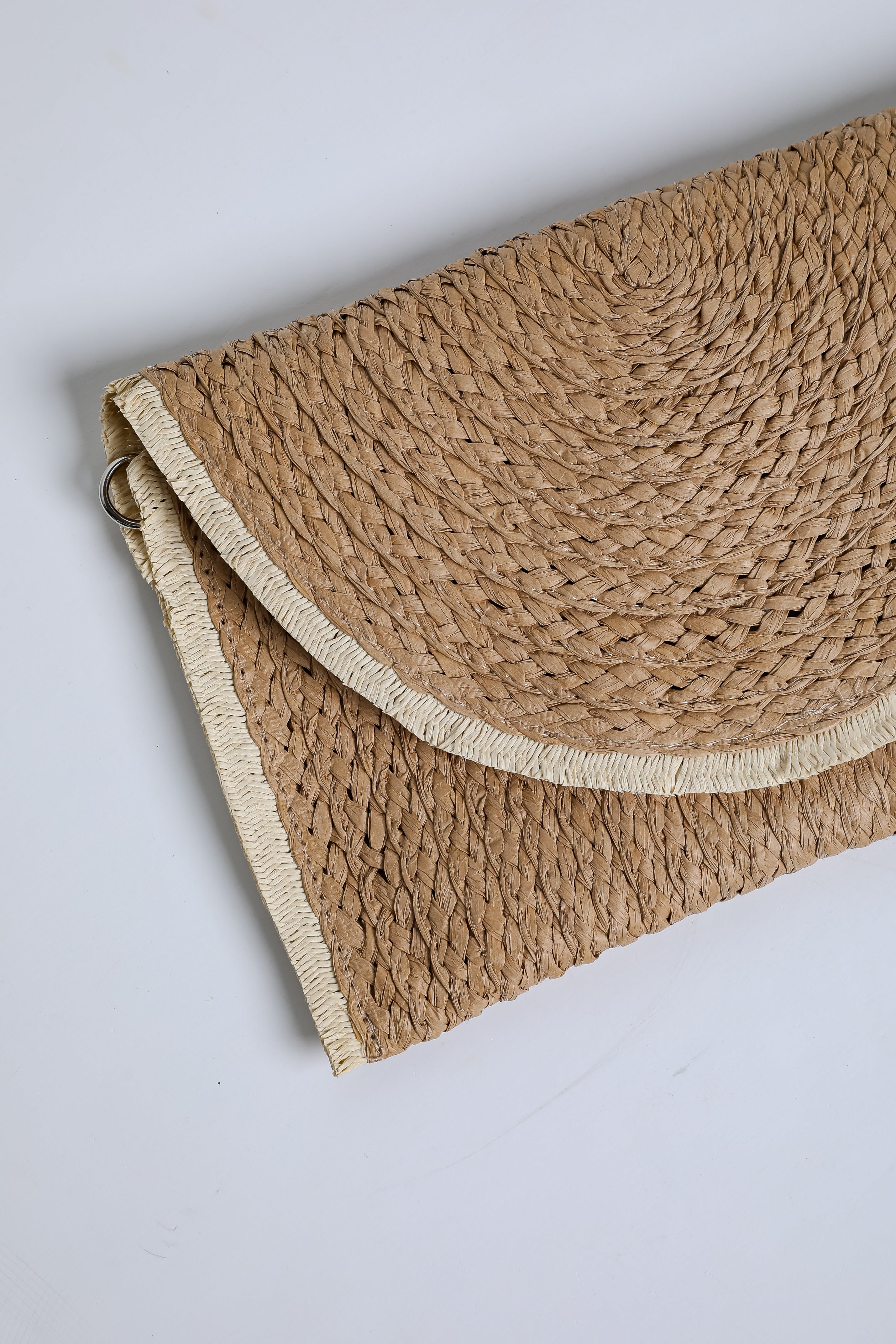 Weekend Trip Natural Straw Clutch