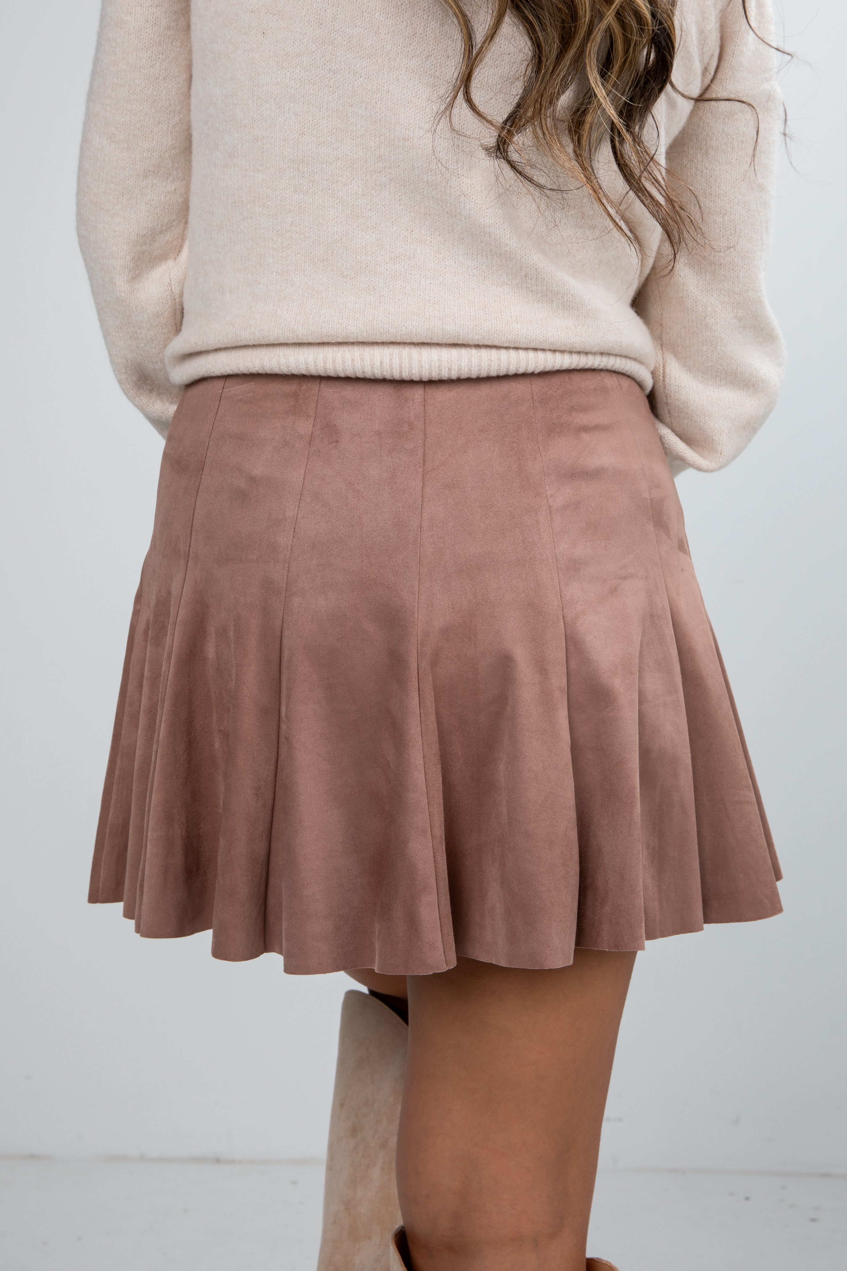 brown skirt