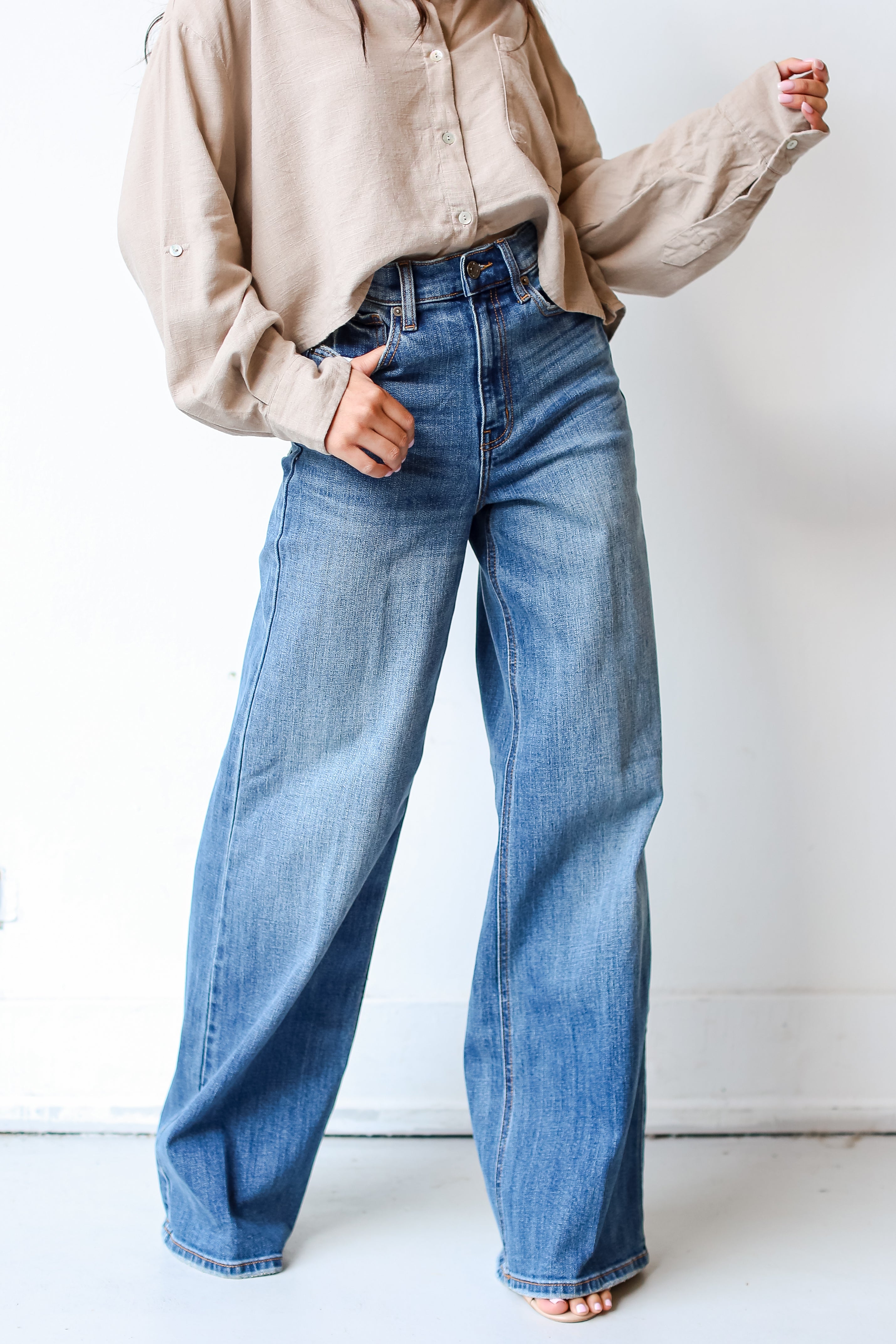 medium wash Wide Leg Jeans close up