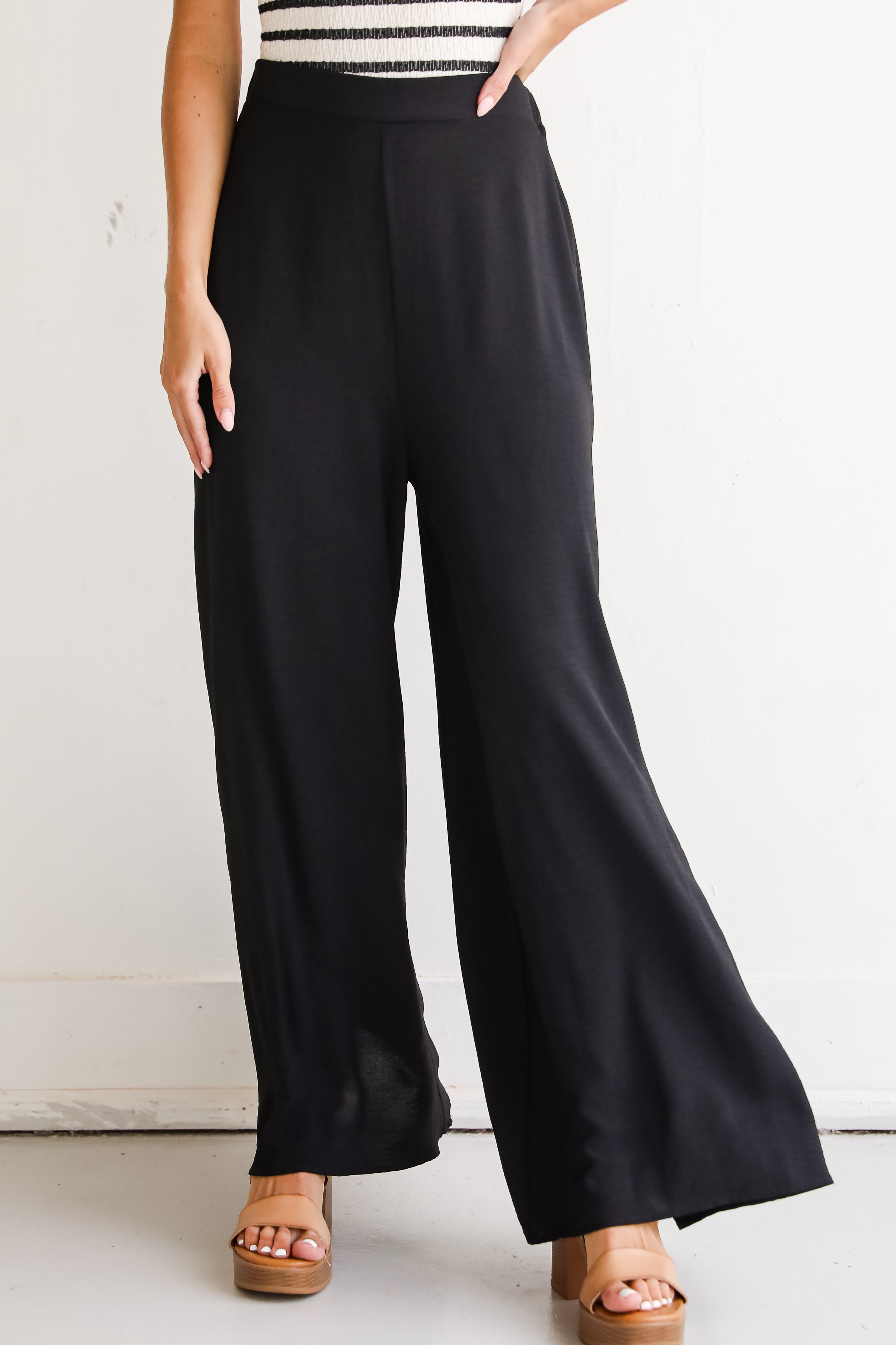 Iconic Chicness Wide Leg Pants