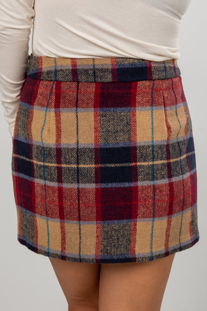 Plaid skirt with a neutral background