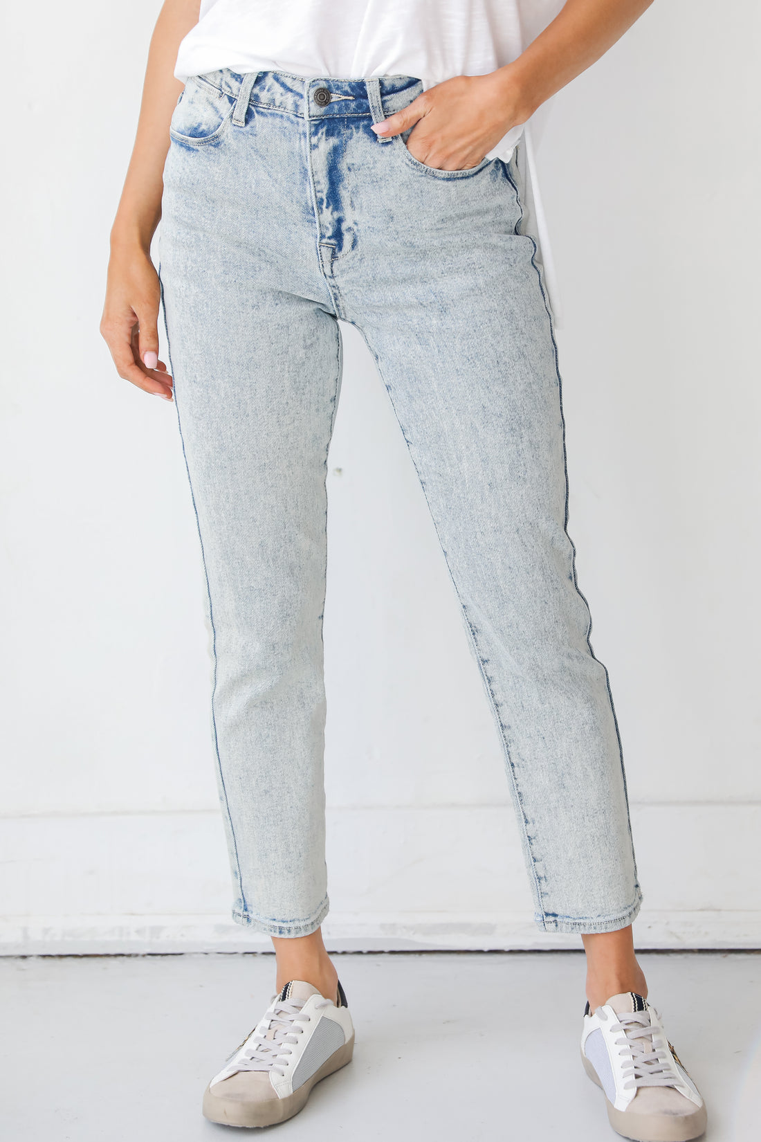 Straight Leg Acid Washed Jeans