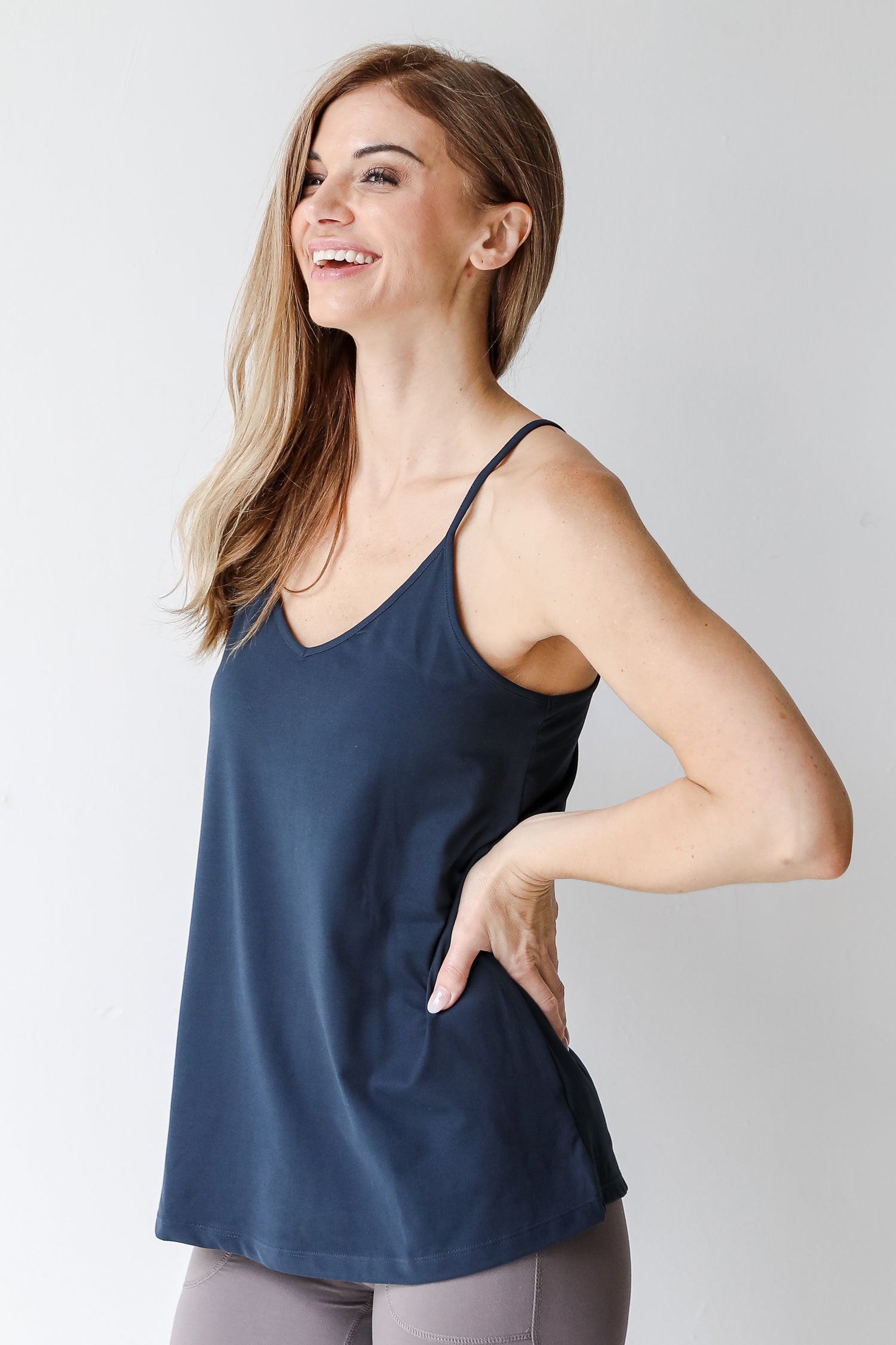 Tank in navy side view