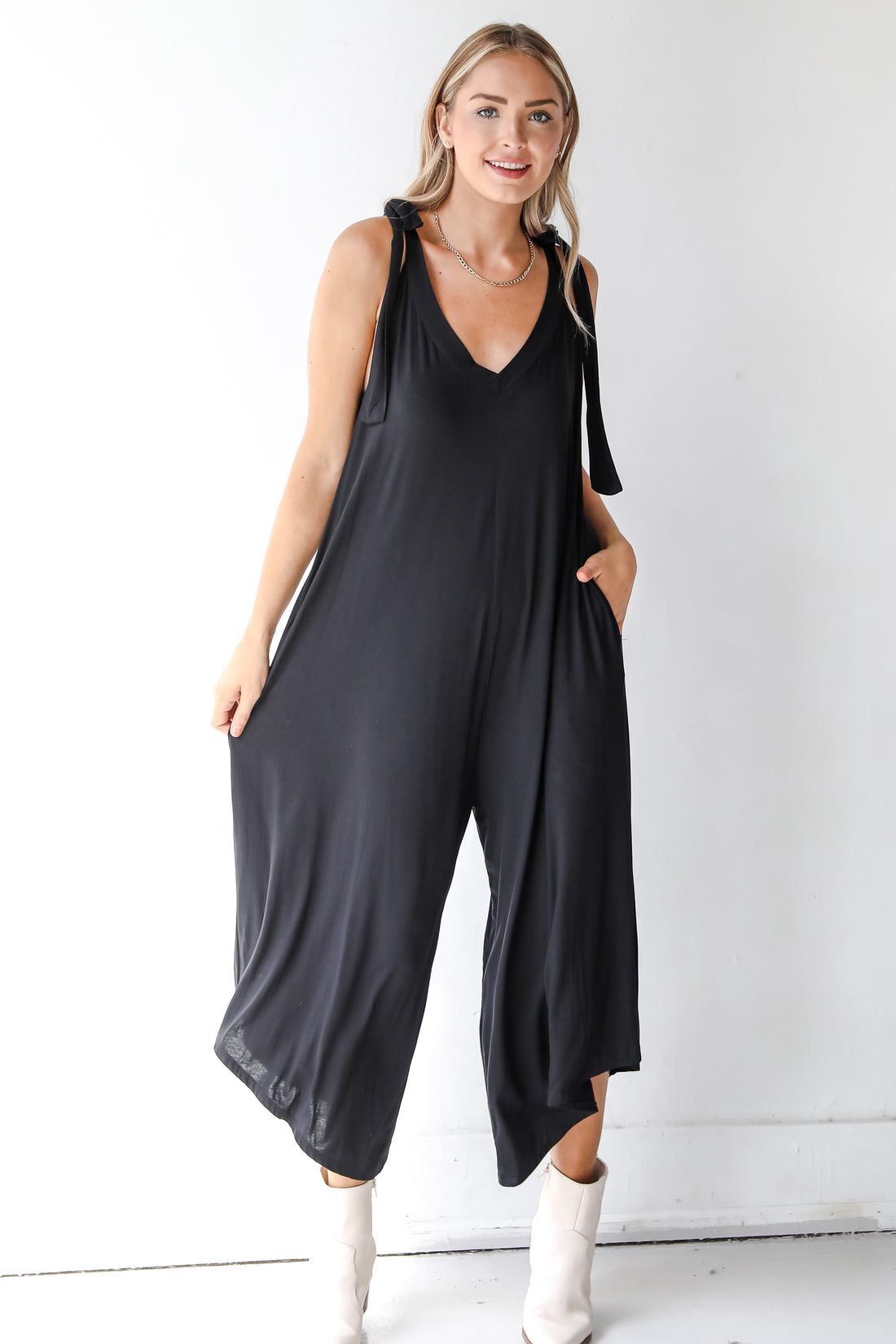 flowy black jumpsuit