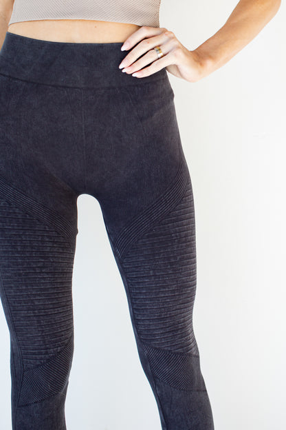 Seamless Moto Leggings front view