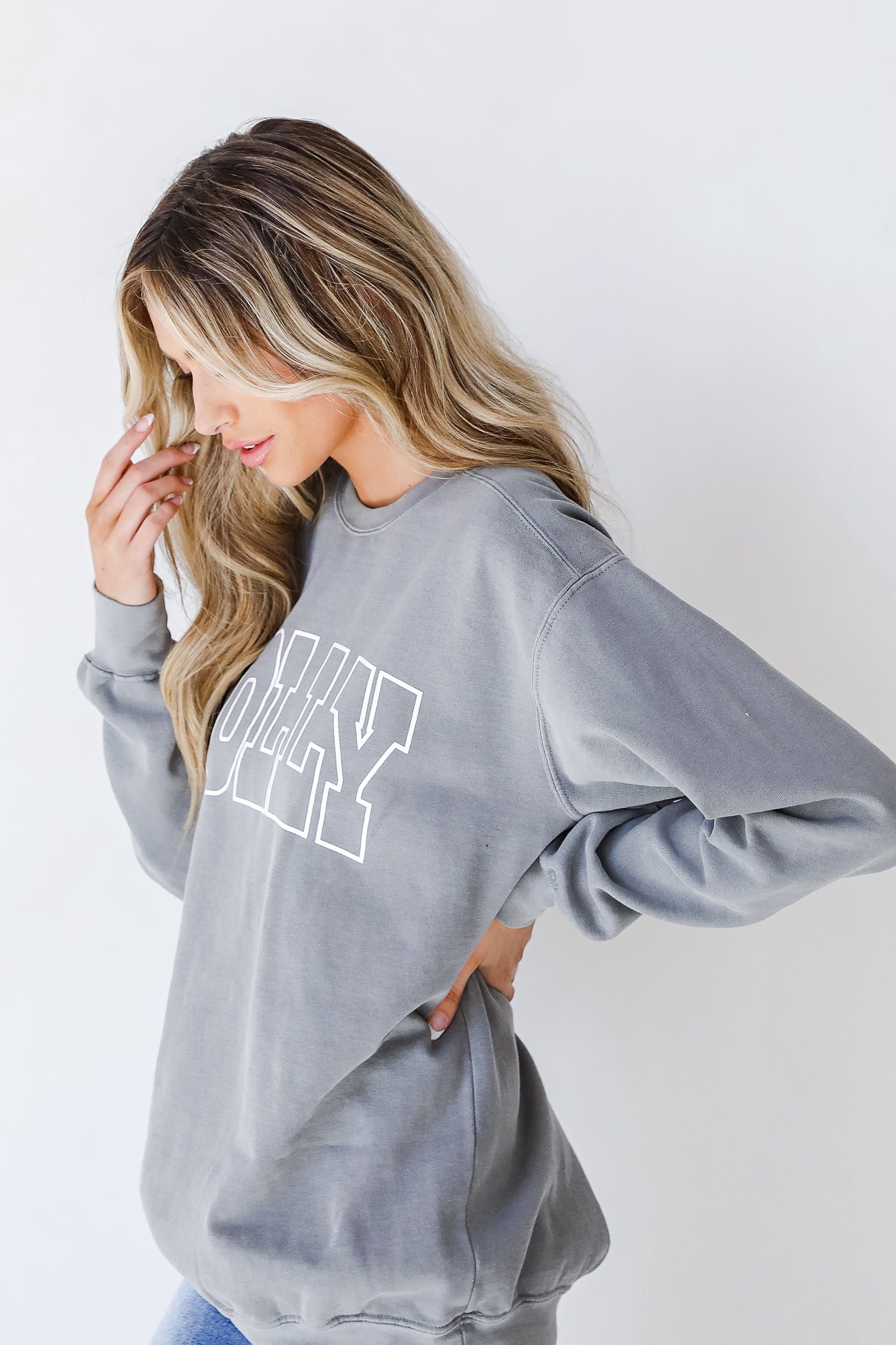 Dolly Pullover side view