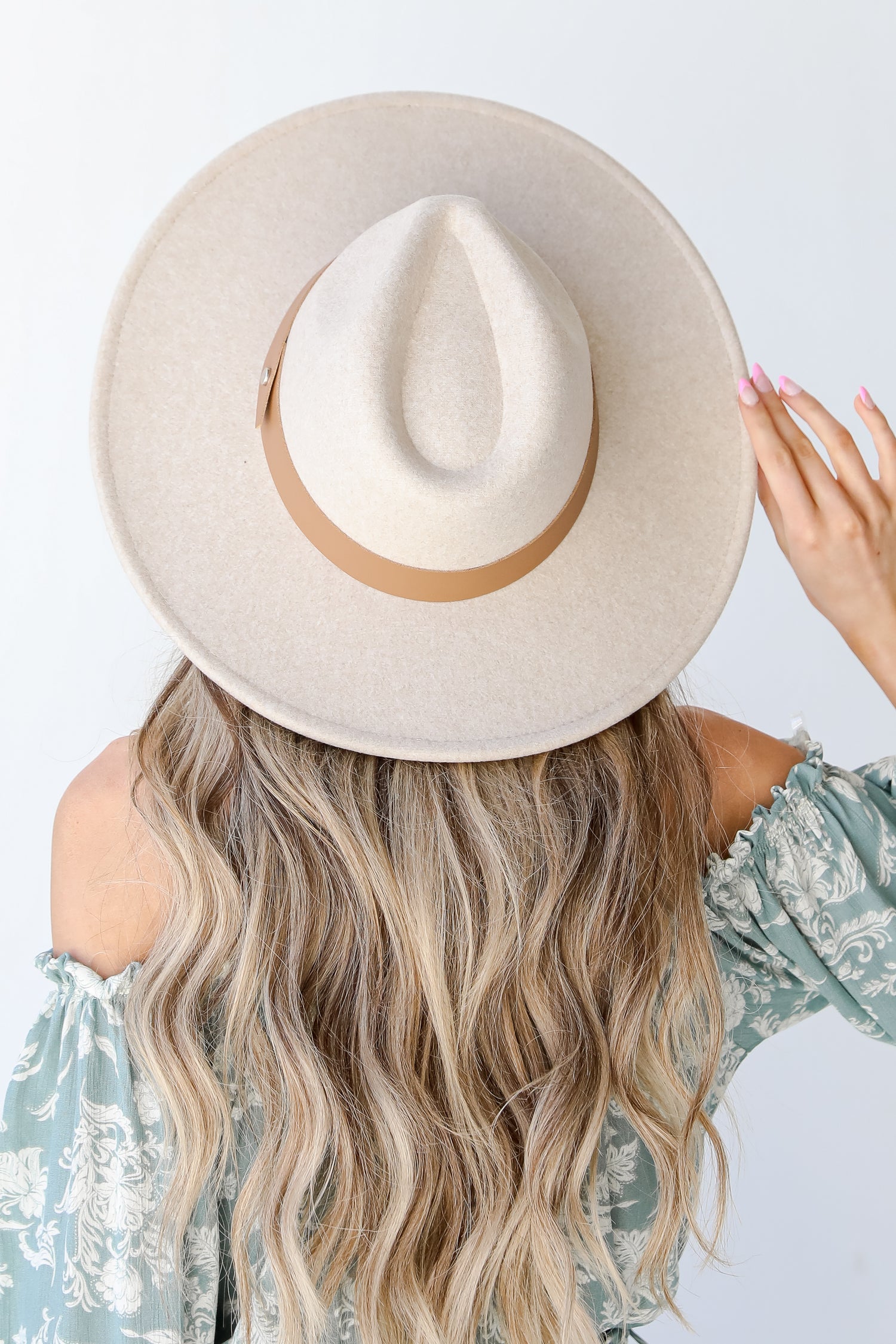 Wide Brim Fedora Hat on model
