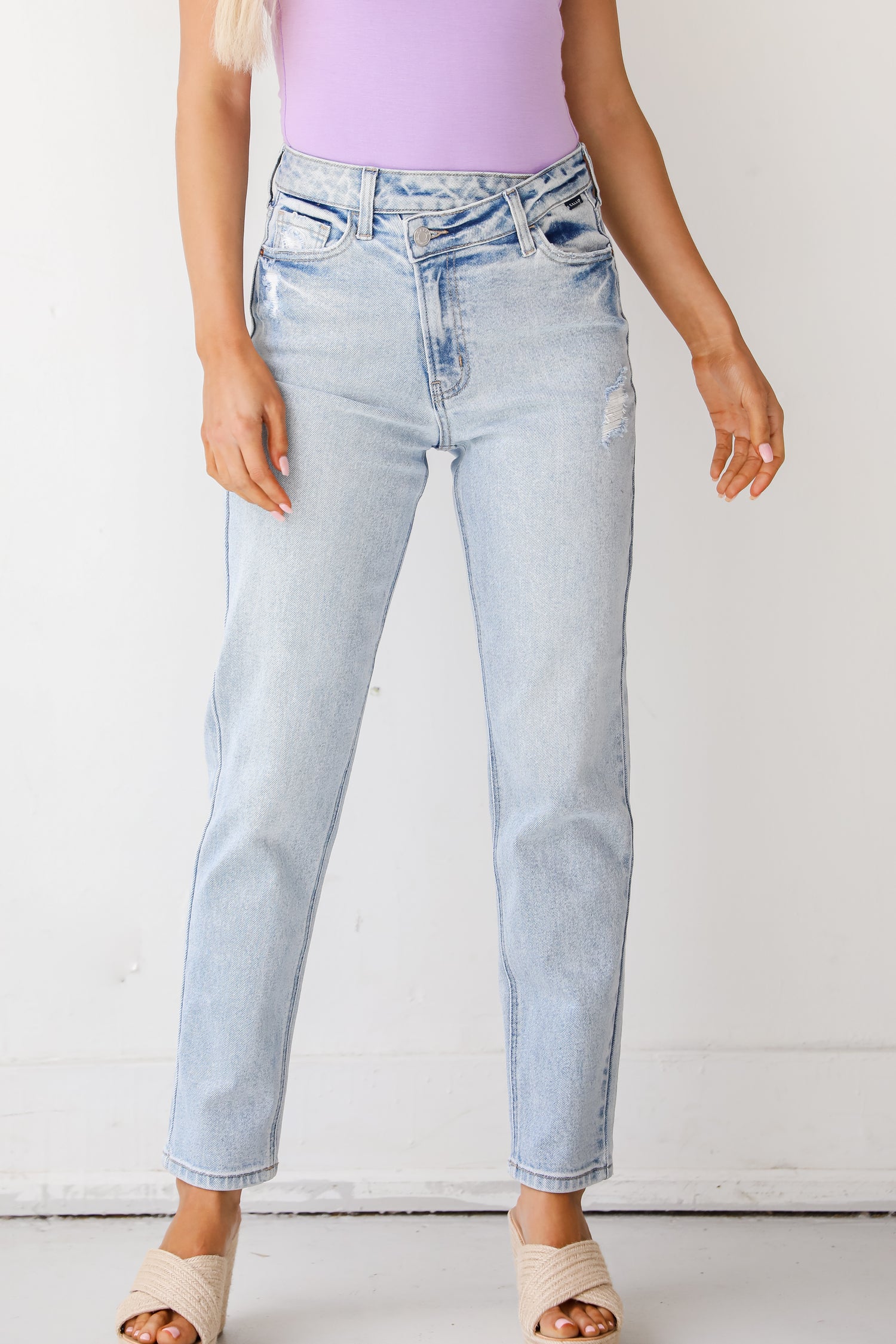 Asymmetrical Mom Jeans