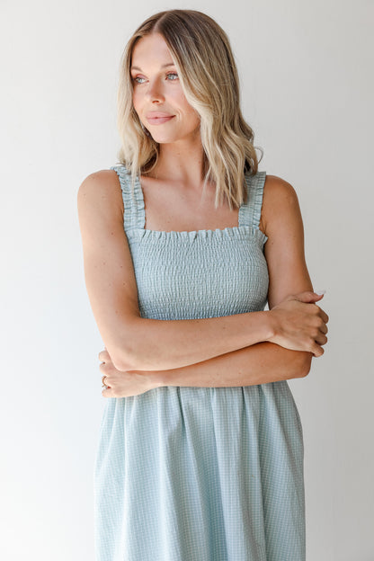 Midi Dress in mint on model