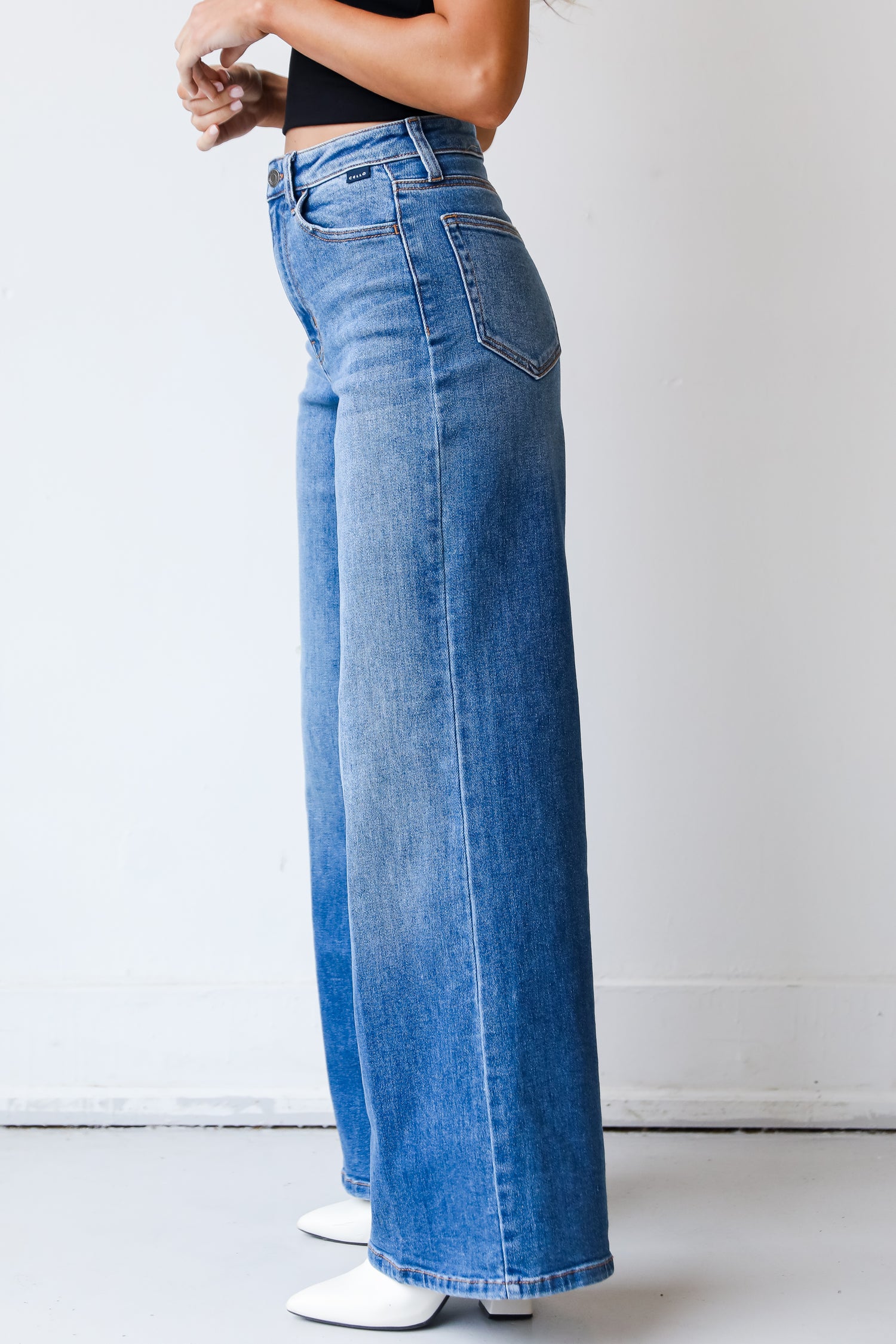 Wide Leg Jeans side view